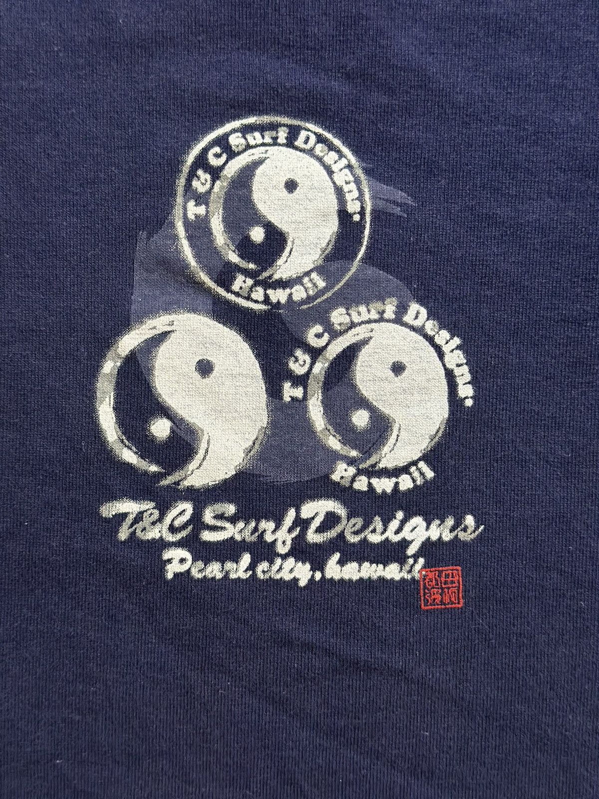 Vintage Vintage T&C Surf Design Hawaii Faded Tee Size US L / EU 52-54 / 3 - 3 Thumbnail