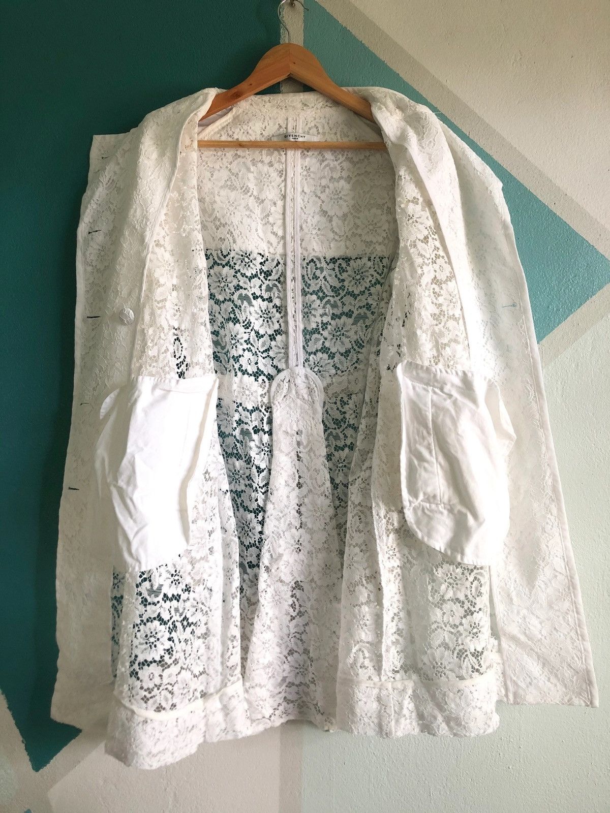 Givenchy OFFER ME‼️ Givenchy Ricciardo Tisci floral Trench coat Size L / US 10 / IT 46 - 7 Thumbnail