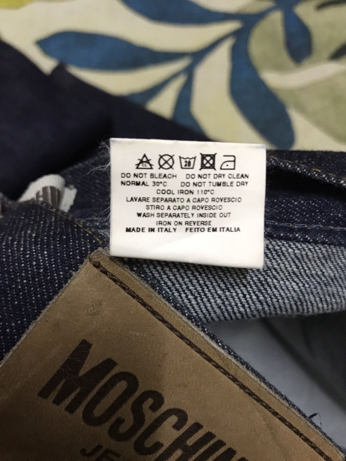 Designer × Moschino Moschino Jeans Tribal Design Size US 32 / EU 48 - 14 Thumbnail