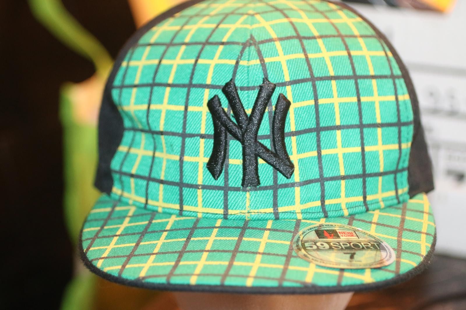 MLB New York Yankees Cap Mens 7 Plaid MLBBaseball 59FIFTY NewEra Size ONE SIZE - 1 Thumbnail