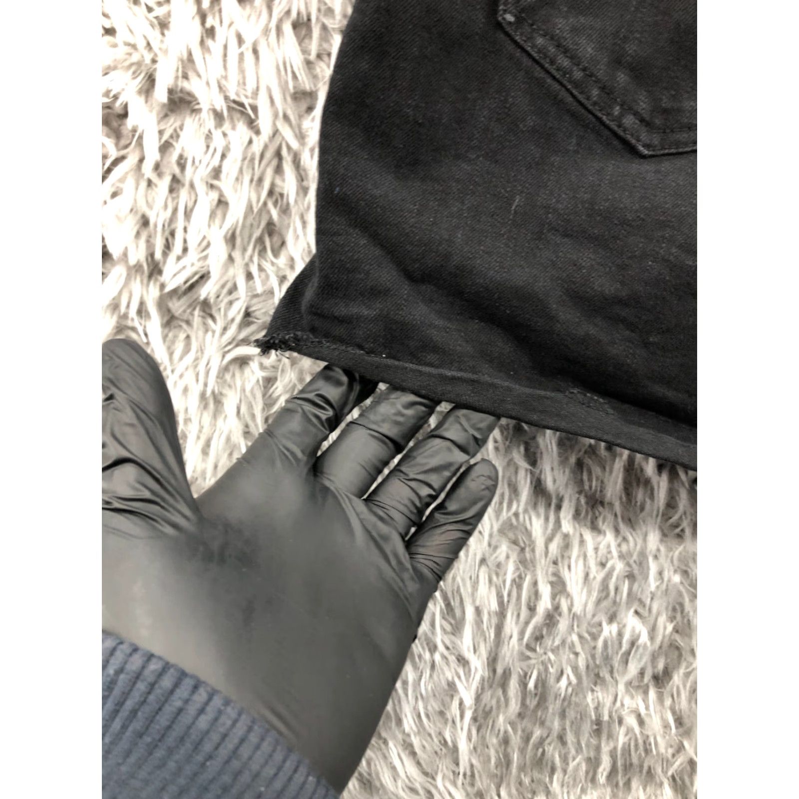 Almost Famous VINTAGE Almost Famous Dark Wash Black 2.0 Inseam 2.0 Denim 30 In Waist Juniors Size 13 Mid Rise Shorts Womens/Teenagers Right? Size 34" / US 12 / IT 48 - 6 Thumbnail