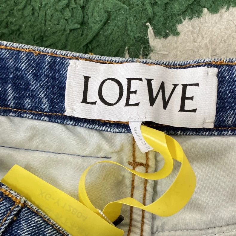 Loewe LOEWE Solid color old knife cut and hole design jeans for Size 25" / US 0 / IT 36 - 4 Thumbnail