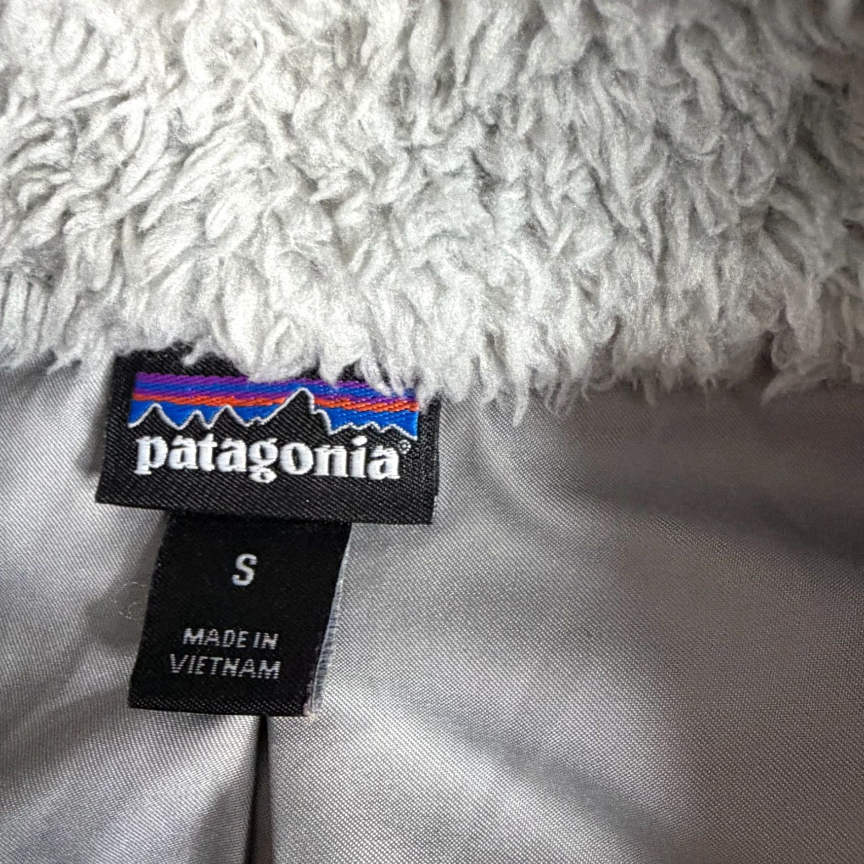 Patagonia Patagonia Vest S Women Small Gray Full Zip Reversible Los Gatos Retro Basic Jacket Size S / US 4 / IT 40 - 2 Thumbnail