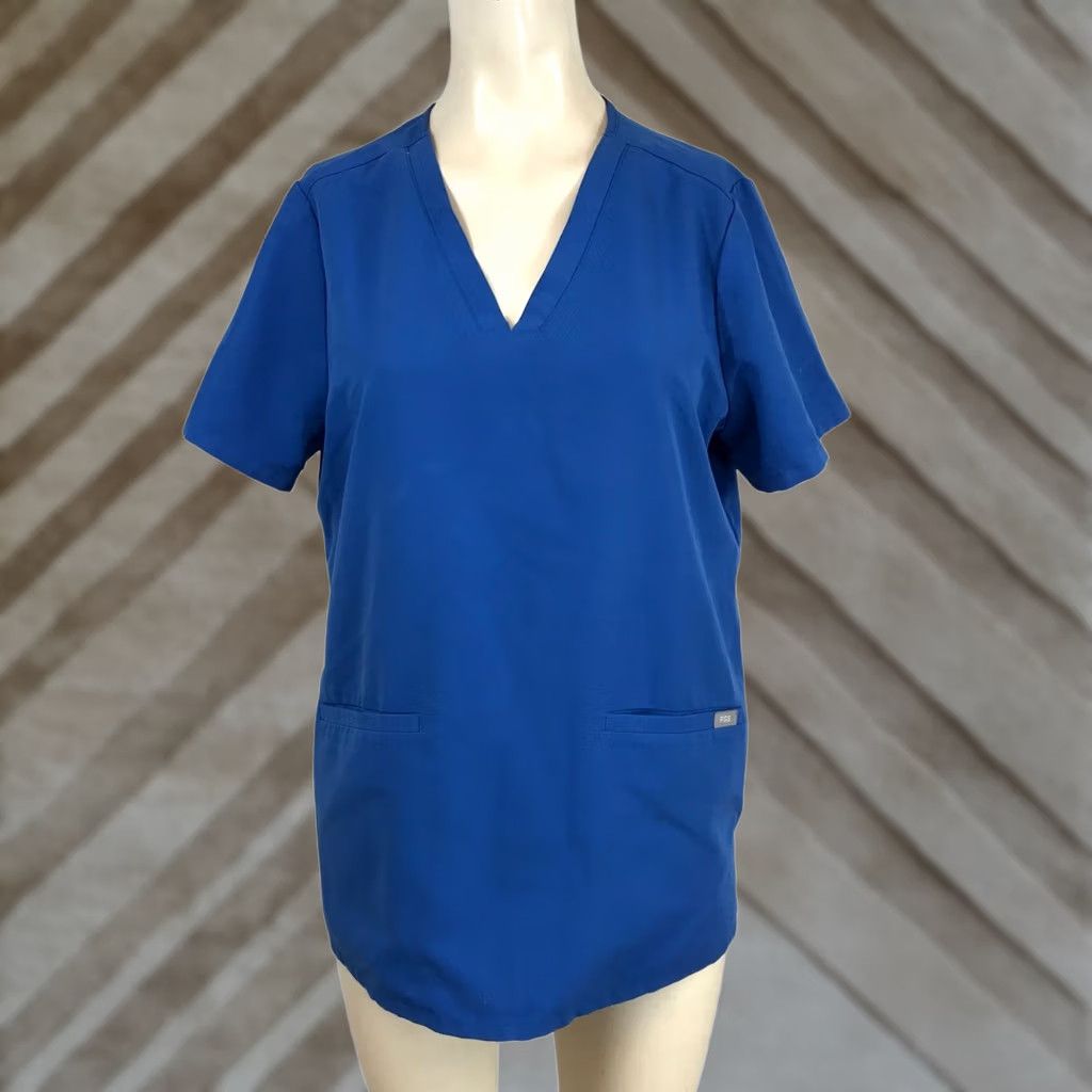 Vintage FIGS WOMEN'S MEDIUM BLUE SHORT SLEEVE V NECK TECHNICAL COLLECTION UNIFORM TOP Size M / US 6-8 / IT 42-44 - 1 Thumbnail