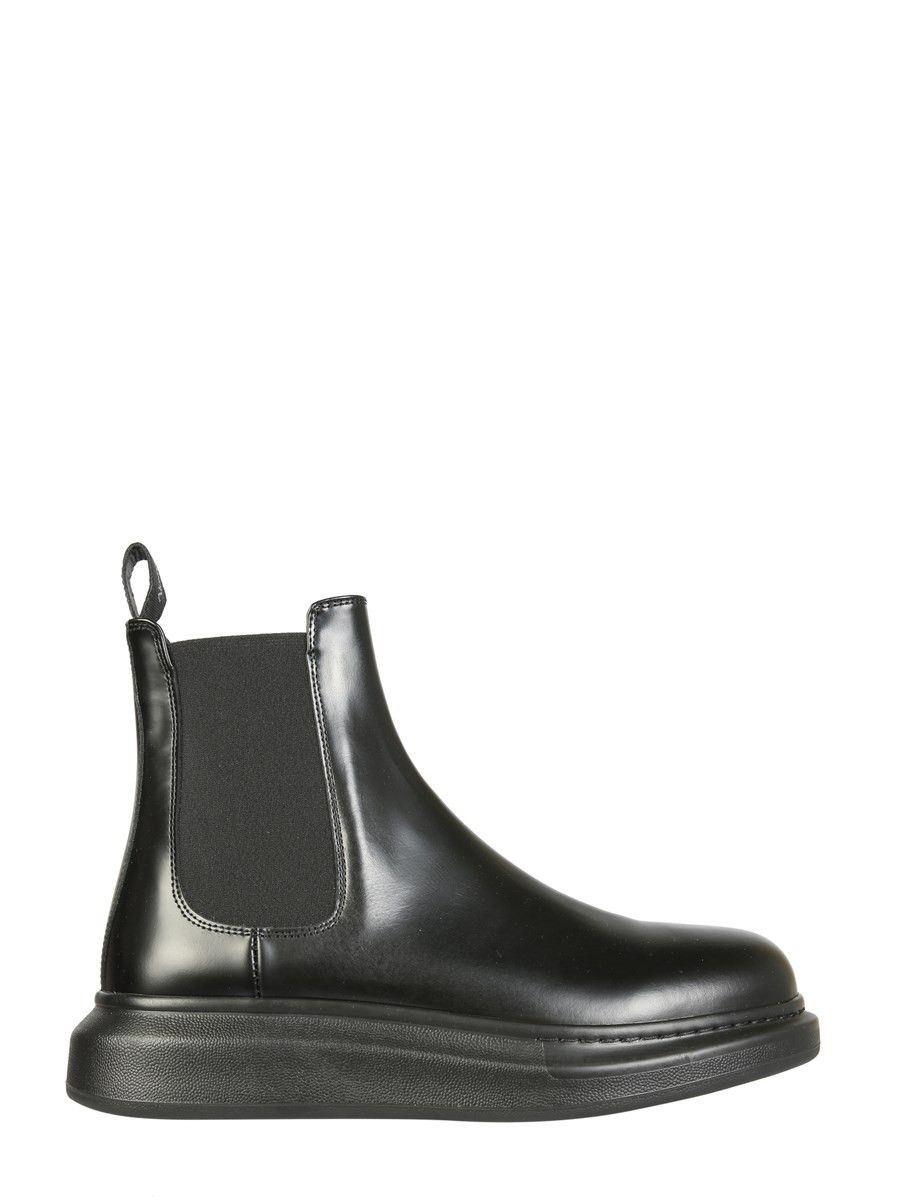 o1y1024 Ankle Boots In Black