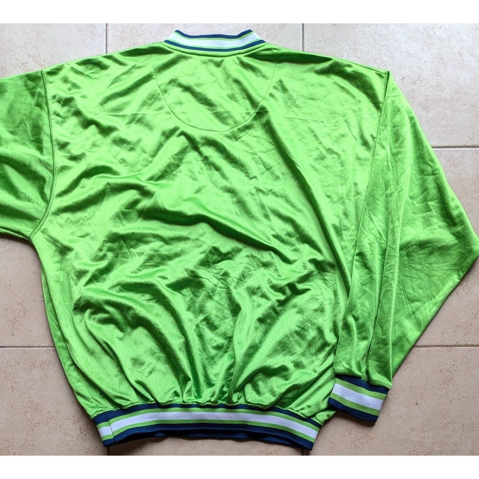 MLB NY Yankees 90s STARTER pullover LIME M green MLB vintage Size US M / EU 48-50 / 2 - 4 Thumbnail