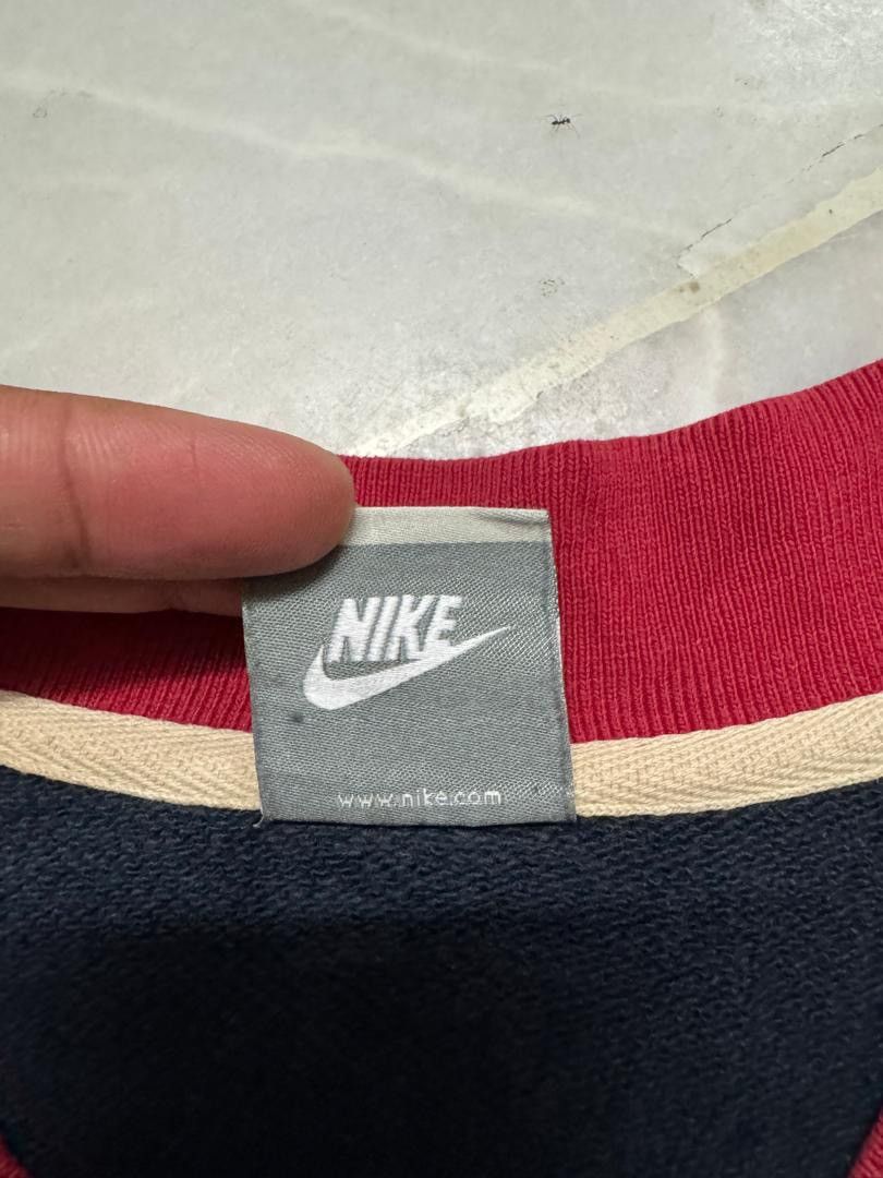 Nike VINTAGE Y2K NIKE BIG SWOOSH CREWNECK SWEATSHIRT RINGER Size US L / EU 52-54 / 3 - 10 Thumbnail