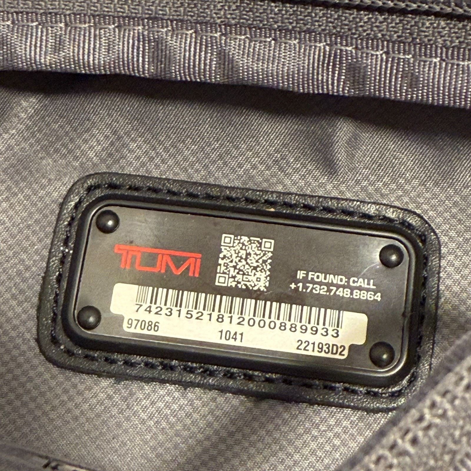 Tumi Tumi Alpha 2 Small Toiletry Bag Travel Ballistic Black Nylon Size ONE SIZE - 7 Thumbnail