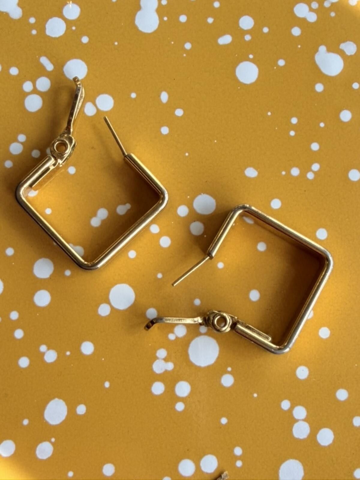 Monet Vintage Monet Geometric Gold Square Hoop Earrings Size ONE SIZE - 5 Thumbnail