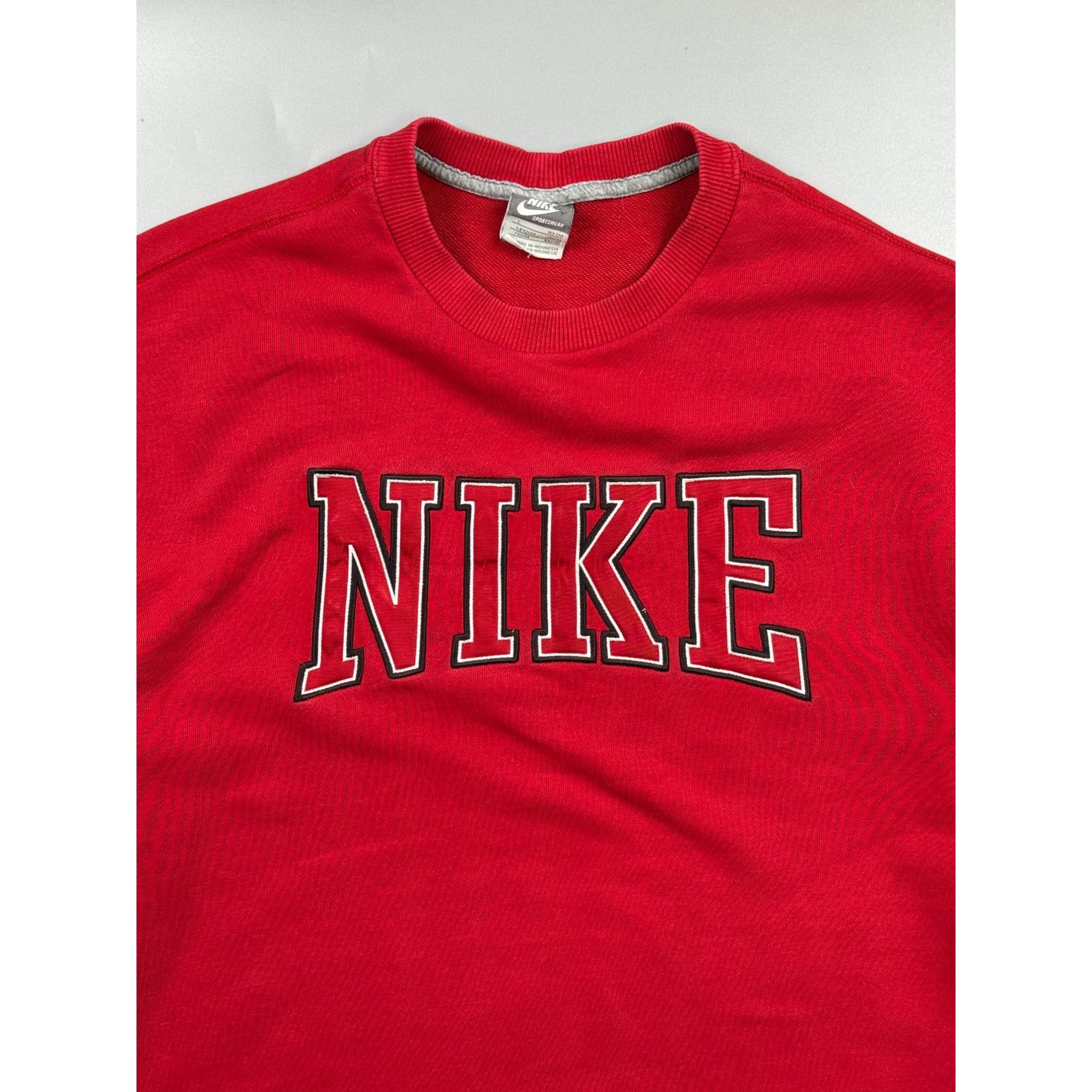 Nike Vintage 00’s Nike Sportswear Crewneck Red Sweatshirt (YG018) Size US L / EU 52-54 / 3 - 3 Thumbnail