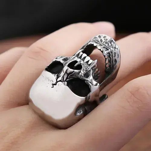 Jewelry Vampire Skull Ring Size ONE SIZE - 2 Thumbnail
