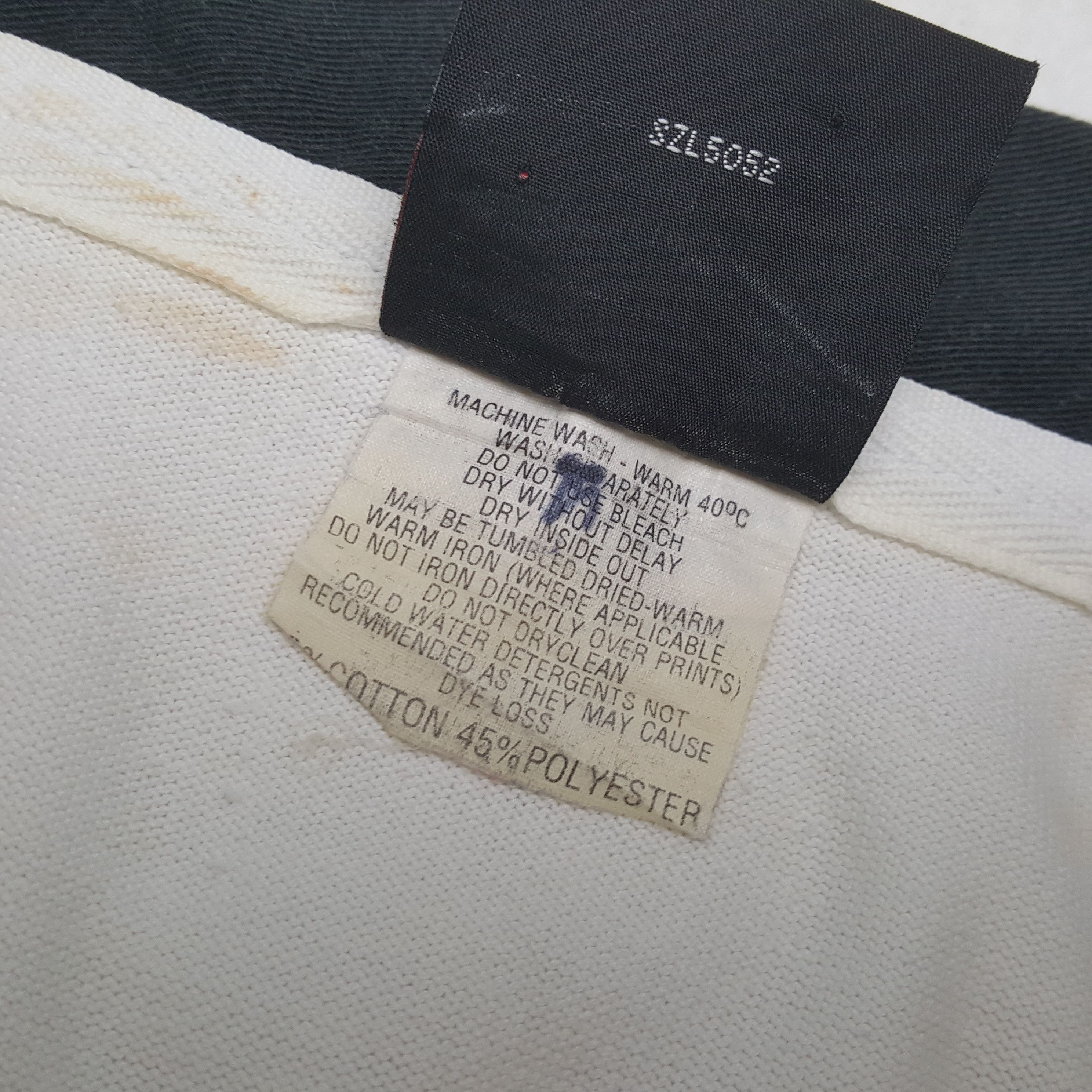 Canterbury of New Zealand Vintage Canterbury Of New Zealand Big Logo Polos RR7 Size US L / EU 52-54 / 3 - 5 Thumbnail