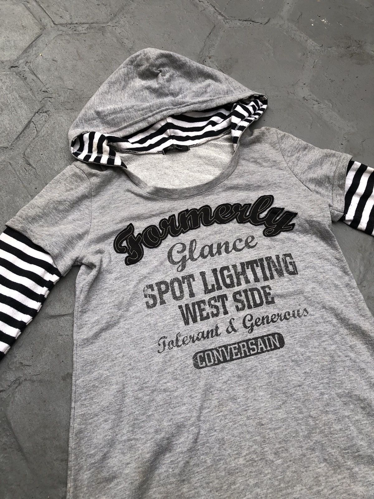 Japanese Brand Gray Hoodie Long Sleeve Striped Unisex Size L / US 10 / IT 46 - 2 Thumbnail