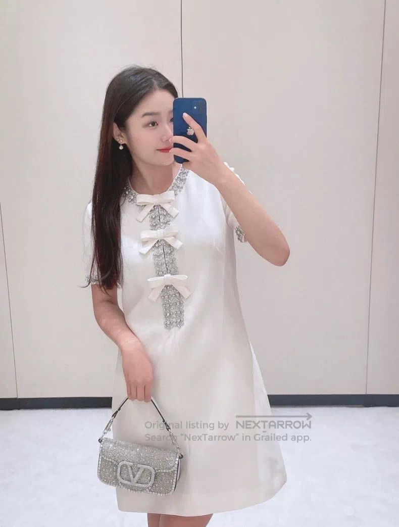 Valentino Valentino White embroidered short straight short-sleeved d Size XS / US 0-2 / IT 36-38 - 8 Thumbnail