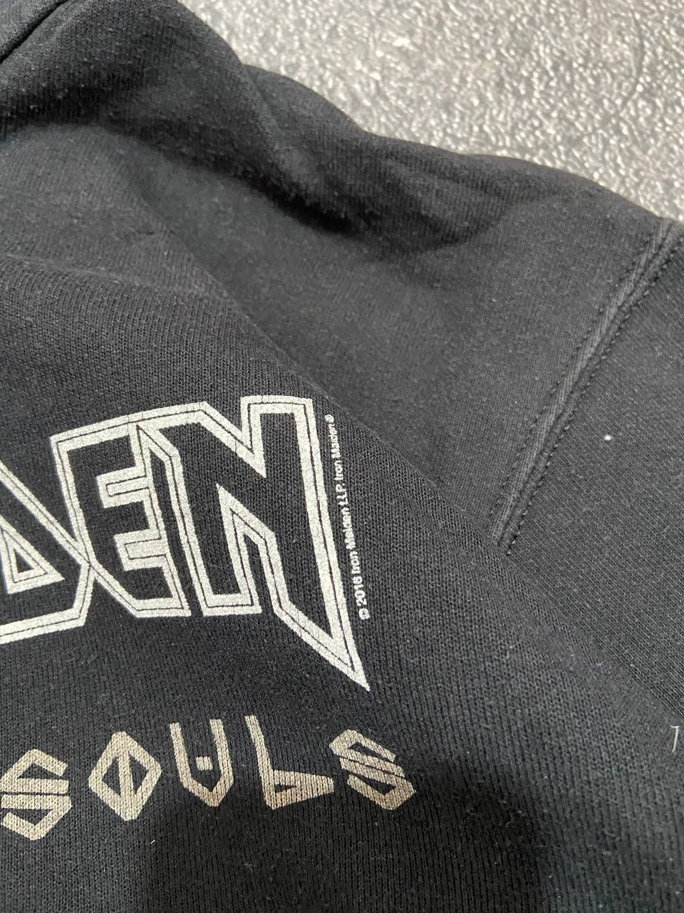 Iron Maiden Iron Maiden distressed faded zip hoodie Size US M / EU 48-50 / 2 - 4 Thumbnail