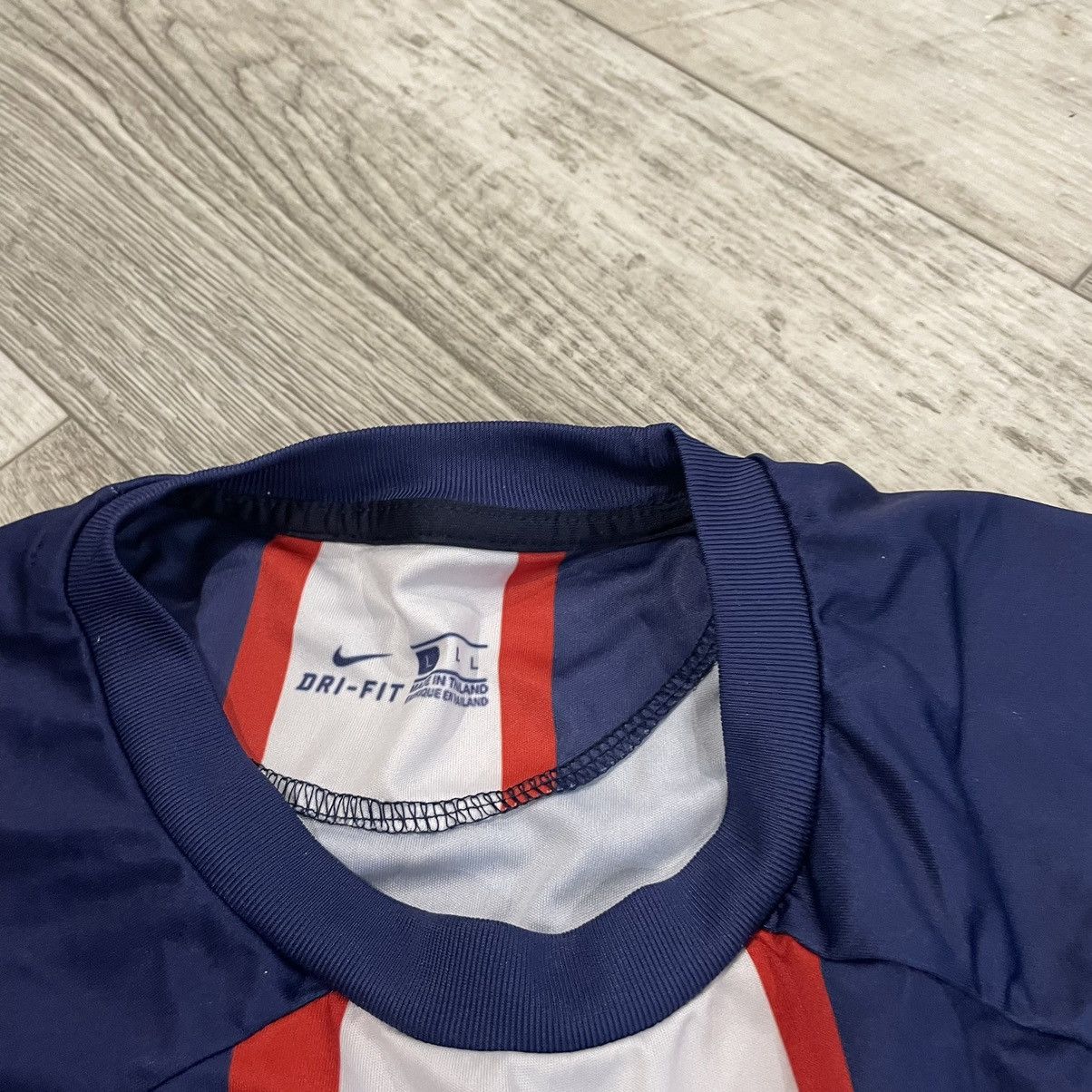 Other Nike QATAR Paris Saint Germain shirt tee jersey 7 MBAPPE Size US L / EU 52-54 / 3 - 6 Thumbnail