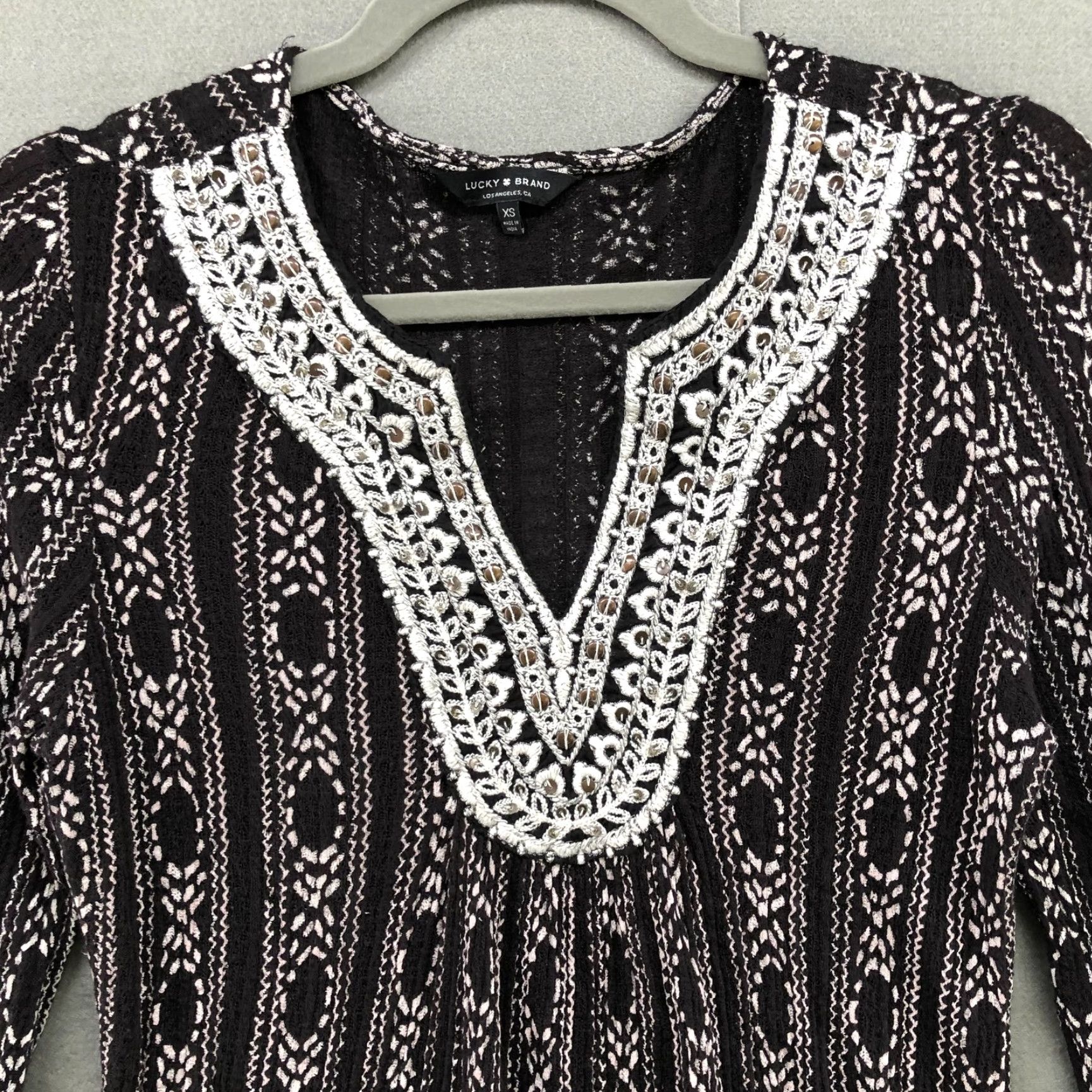 Lucky Brand Lucky Brand Blouse Womens XS Black Embroidered Linen Blend Long Sleeve Boho Top Womens Size XS / US 0-2 / IT 36-38 - 3 Thumbnail
