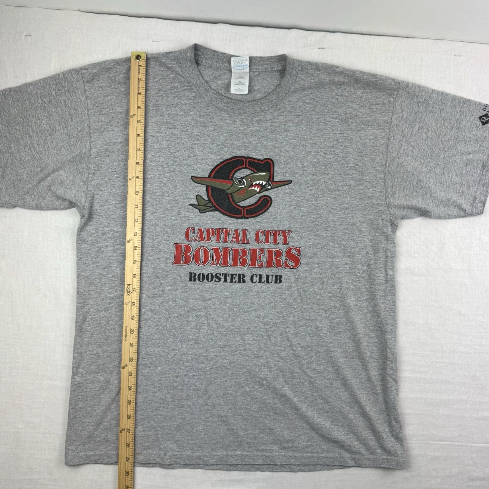 Gildan VINTAGE Capital City Bombers T-Shirt Men XL Gray 90s Y2K Baseball Sports Size US XL / EU 56 / 4 - 7 Thumbnail