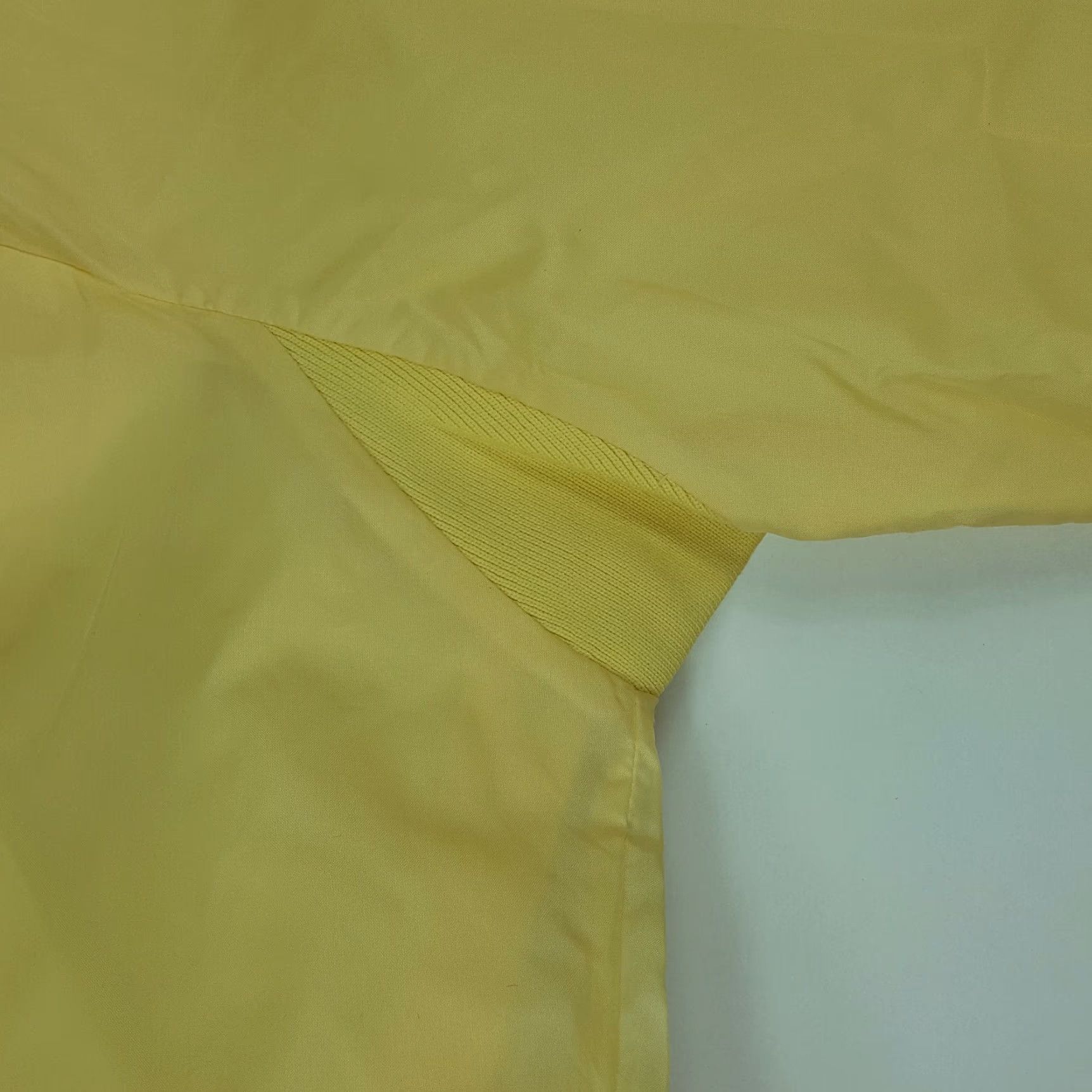 Etro VINTAGE Silver Fox Windbreaker Jacket Mens L Yellow 80s Retro Full Zip Hidden Hood Stree Size US L / EU 52-54 / 3 - 4 Thumbnail