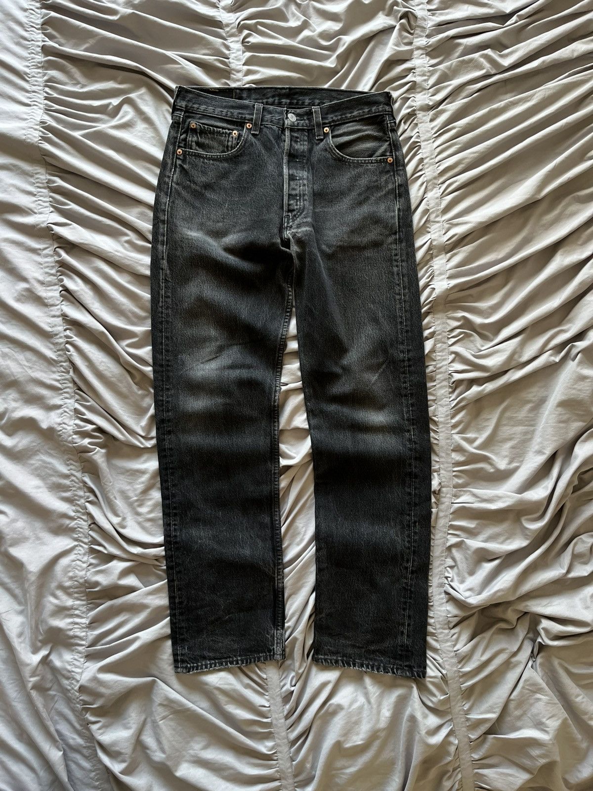 Levi's Vintage Clothing Vintage Levi’s 501 Denim Rare Faded Jeans Made in USA Size US 32 / EU 48 - 5 Thumbnail