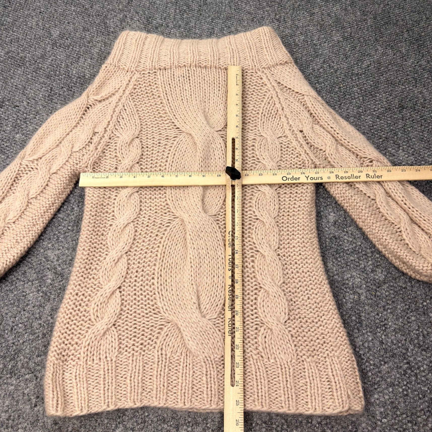 Vintage Moda International Sweater Women Small Beige Mohair Blend Cable Knit Turtleneck 3/4 Sleeve Raglan Heavyweight Knit Womens Size S / US 4 / IT 40 - 7 Thumbnail