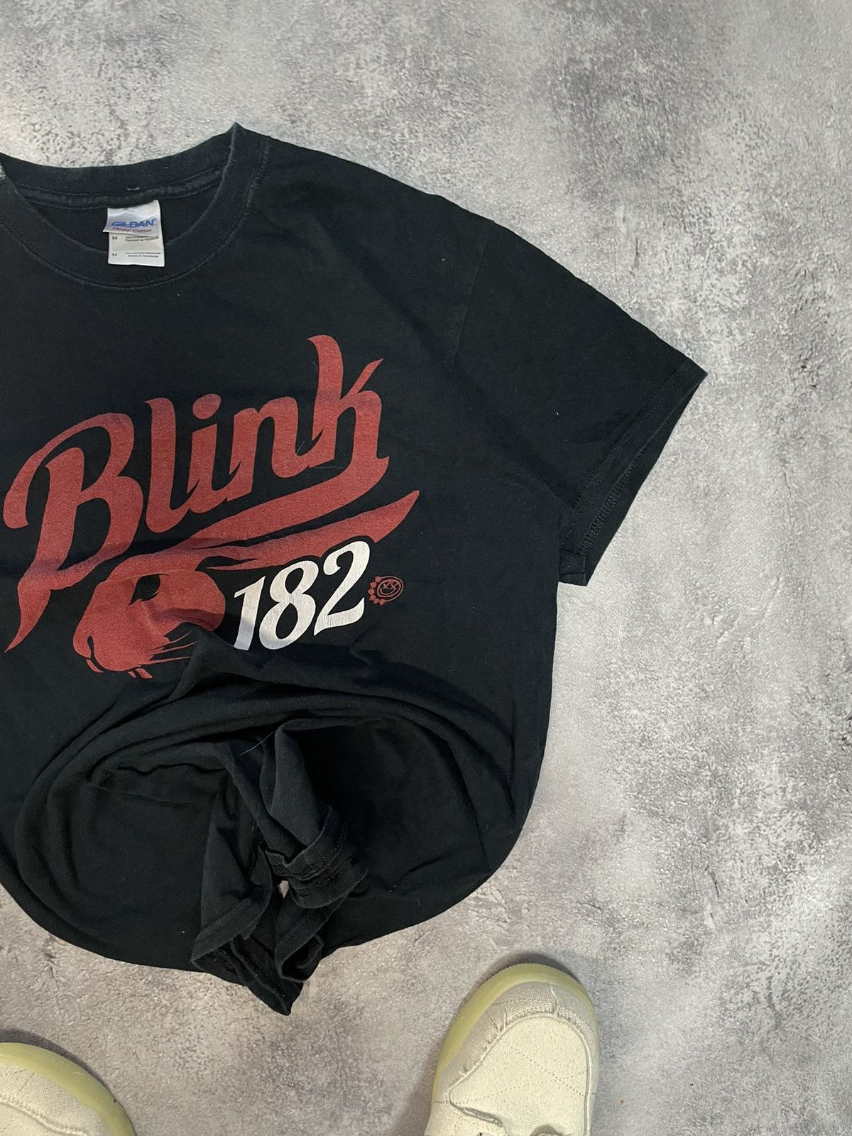 Band Tees 🔥Y2K🔥 Vintage Blink 182 Band Tee Printed Size US M / EU 48-50 / 2 - 2 Thumbnail