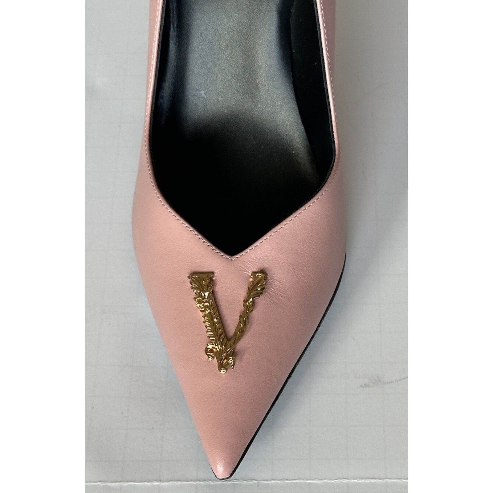 Versace Versace Women's Leather Pump Shoes Dark Rose 7 US 1014744 Size US 7 / IT 37 - 6 Thumbnail