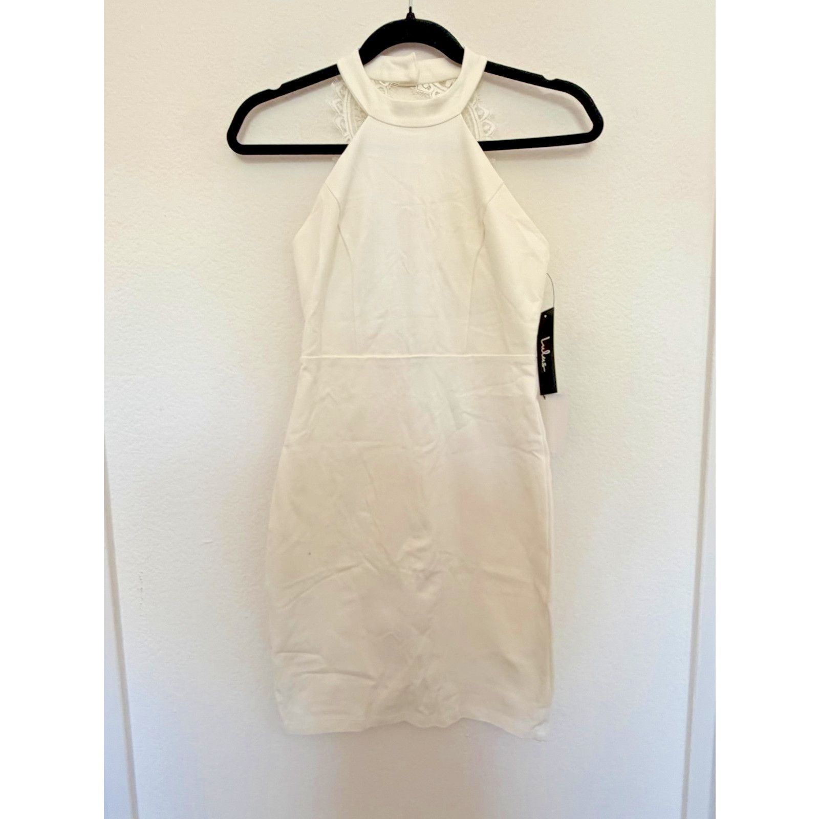 Lulus Lulus White Lace Halter Mini Dress Graduation Prom Size S Size S / US 4 / IT 40 - 1 Thumbnail
