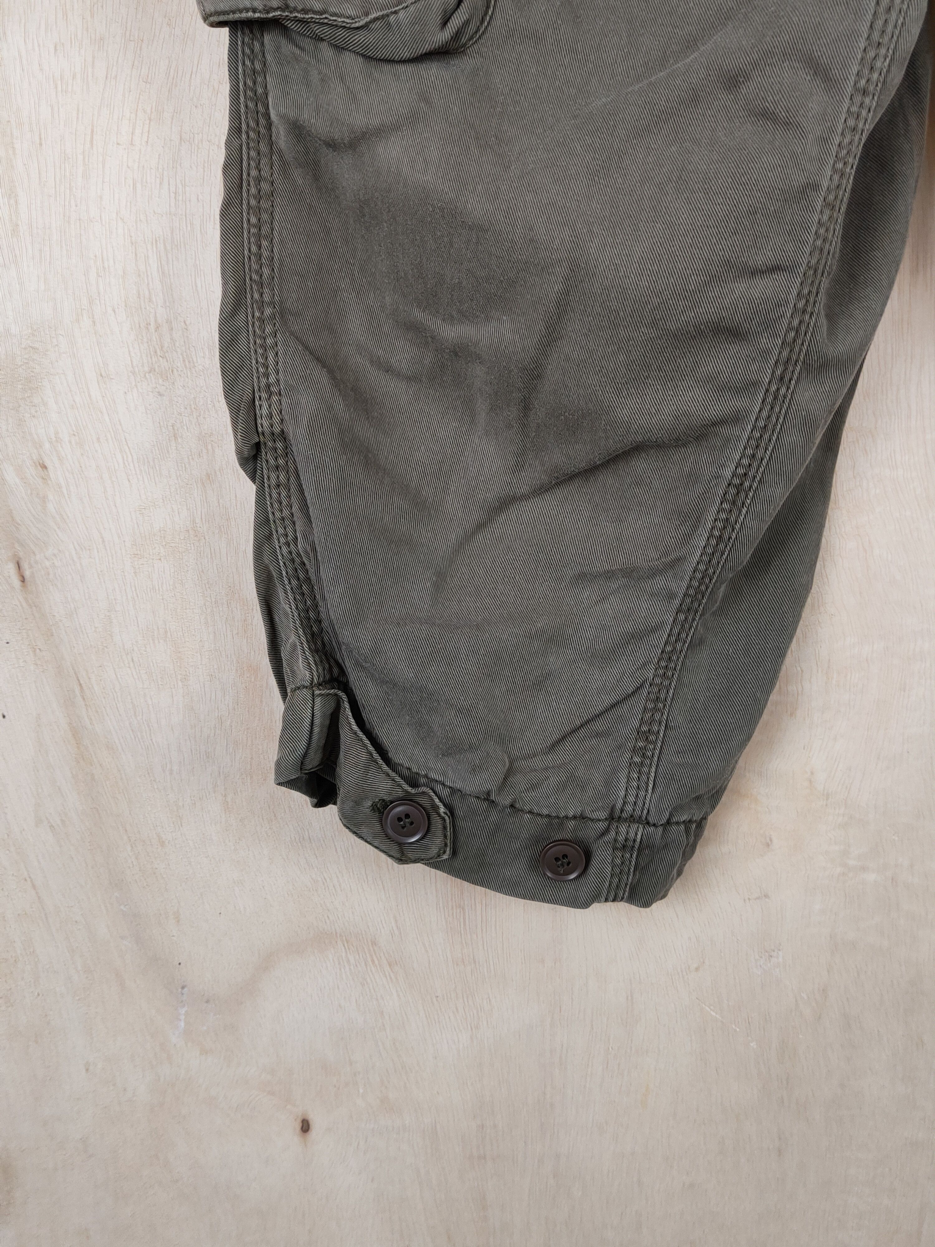 Japanese Brand Earth Music&Ecology Olive Multipocket Short Pants #S2531 Size 31" - 9 Thumbnail