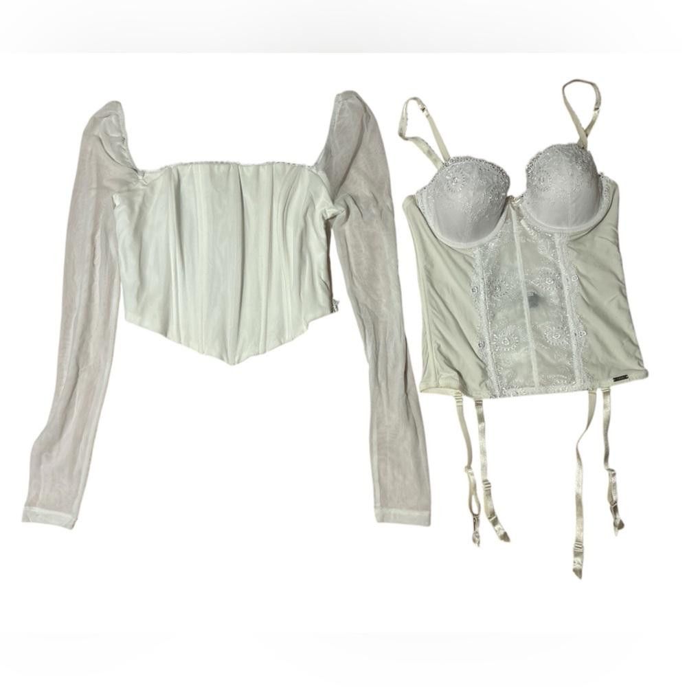 Esprit Elegant Off-White Lace Corset - Sheer long Sleeves set Size S / US 4 / IT 40 - 1 Thumbnail