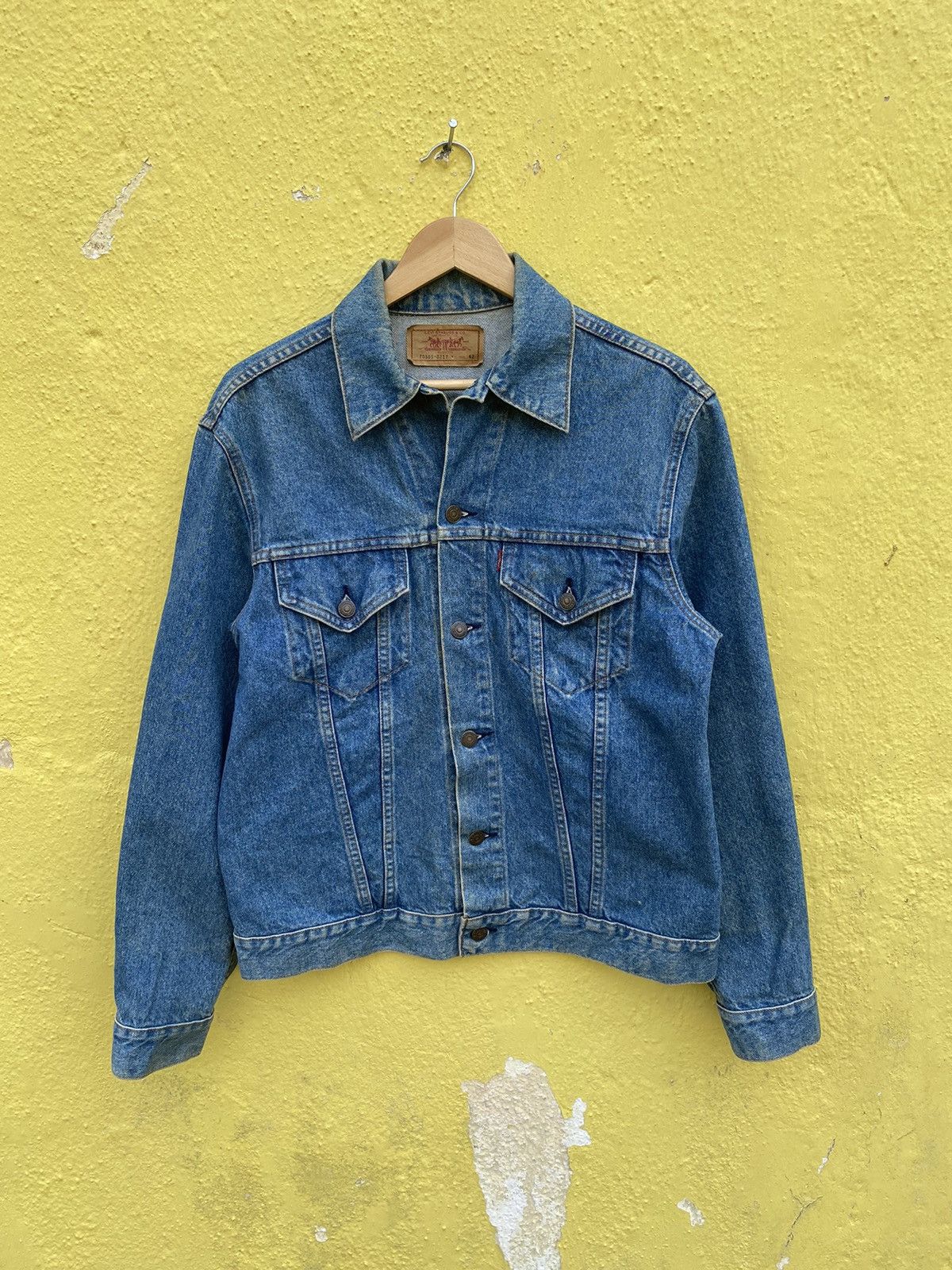 Levi's Vintage levis jeans jacket Size US M / EU 48-50 / 2 - 2 Thumbnail