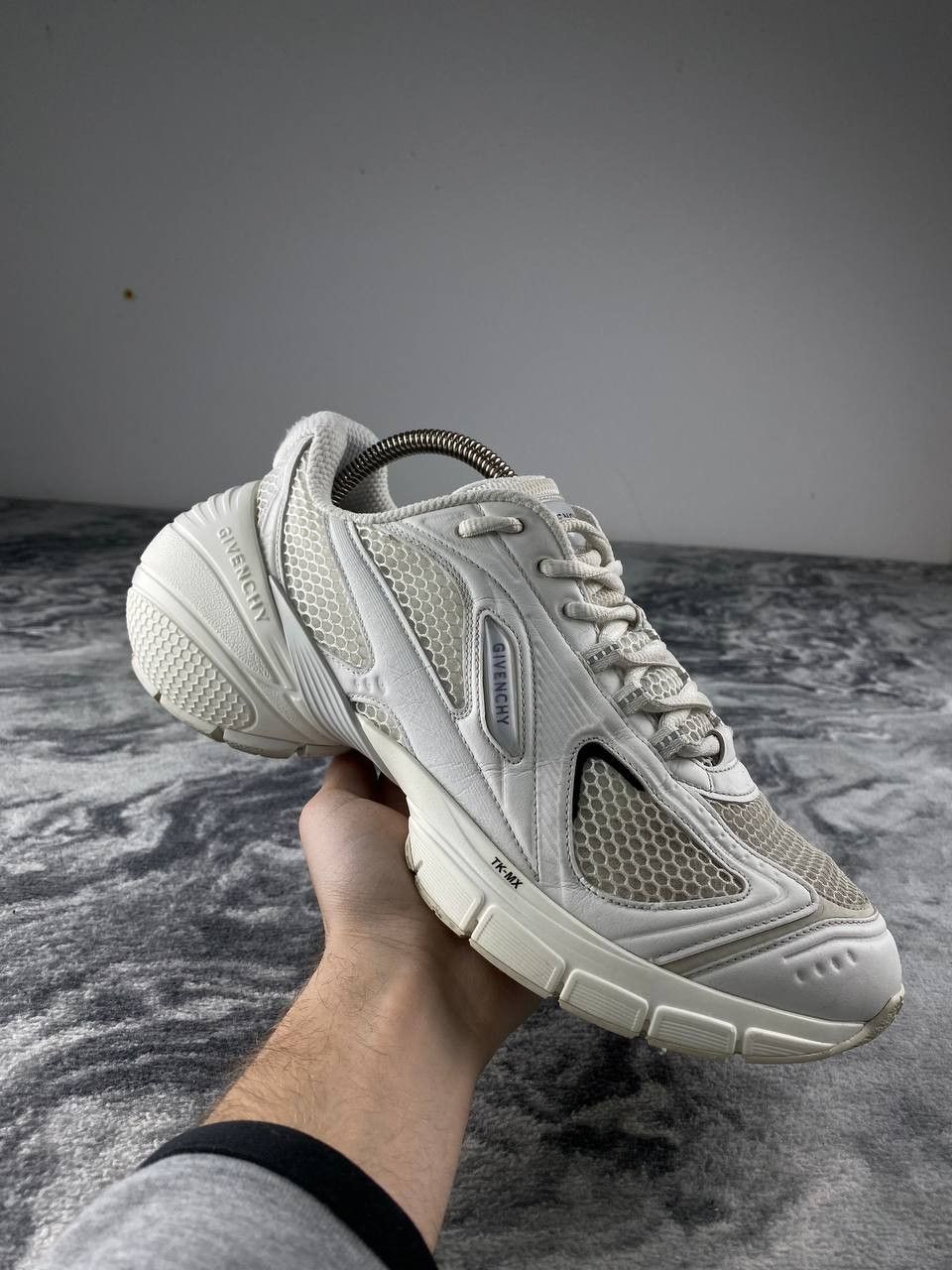 Givenchy Givenchy White TK-MX Runner Sneakers Size US 8 / EU 41 - 3 Thumbnail