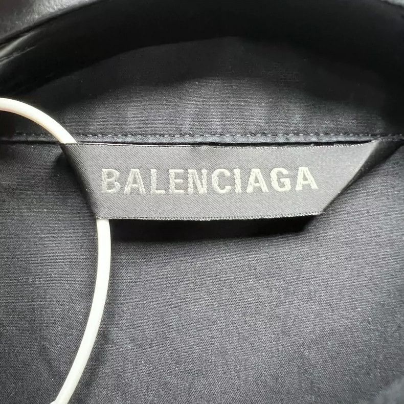 Balenciaga Balenciaga size 38 Black Tape Logo Short Sleeve Shirt Size S / US 4 / IT 40 - 4 Thumbnail