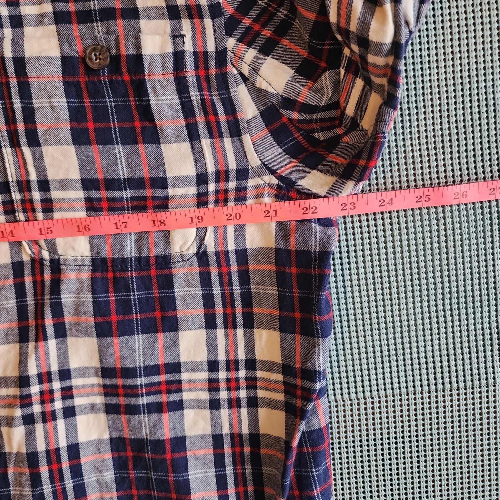 Duluth Trading Company Duluth Relaxed Fit Small Blue White Red Plaid Button-Up Size US S / EU 44-46 / 1 - 3 Thumbnail