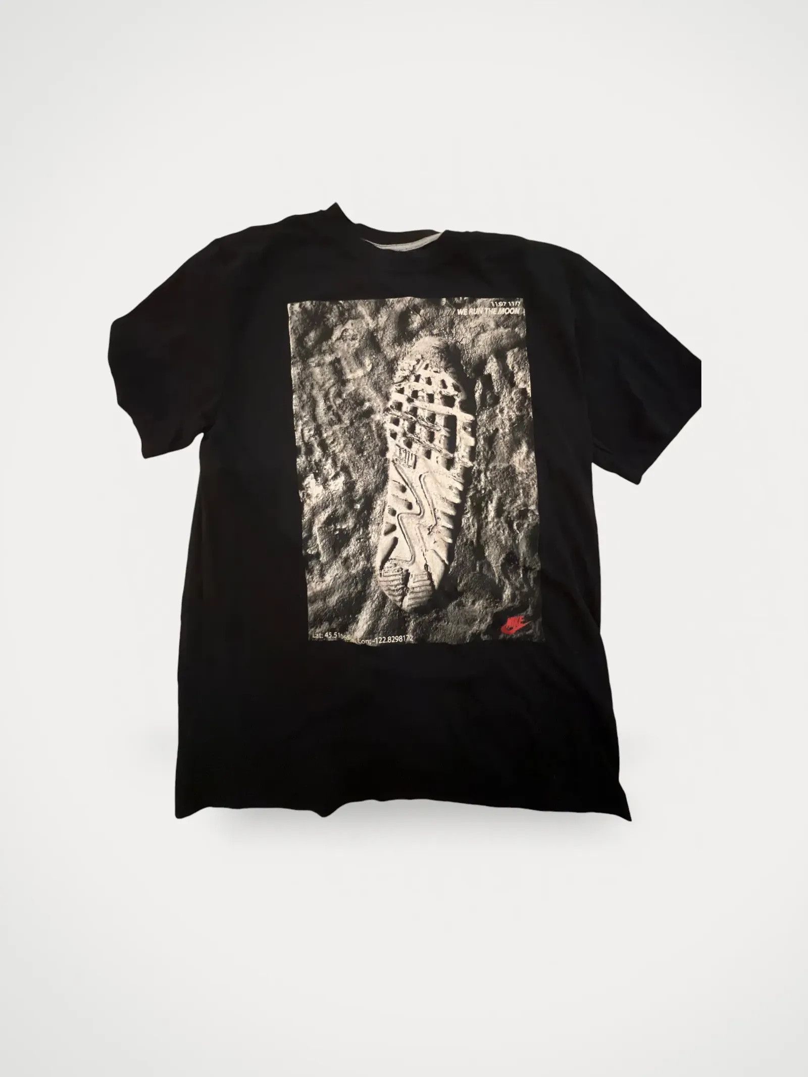 Nike Nike T-shirt Size US L / EU 52-54 / 3 - 1 Thumbnail