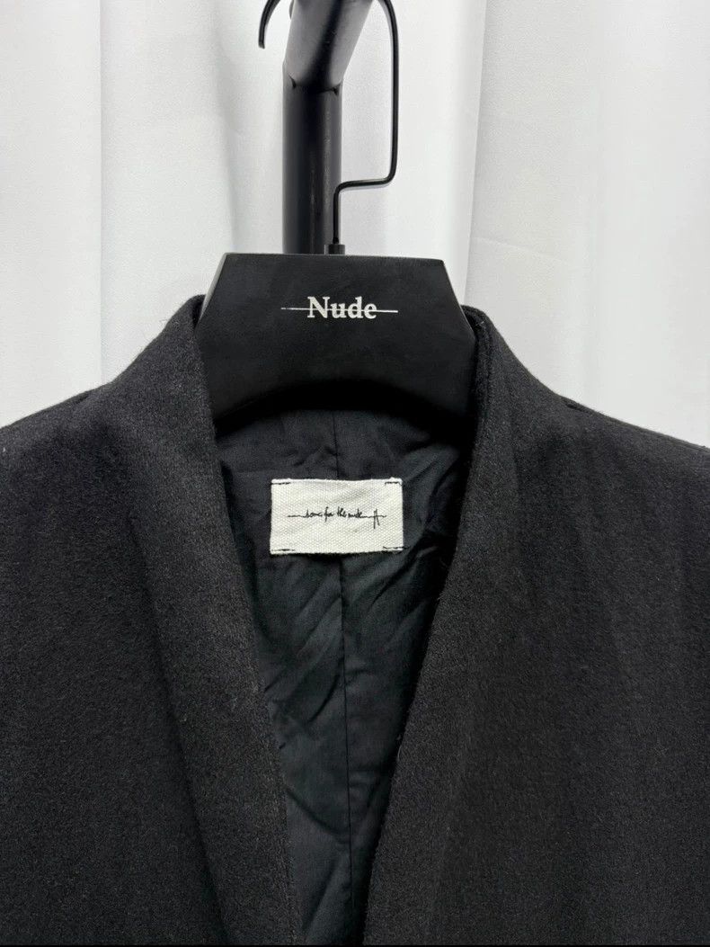 Song For The Mute Song For The Mute shoulder-padded wool swallowtail coat Size US M / EU 48-50 / 2 - 4 Thumbnail