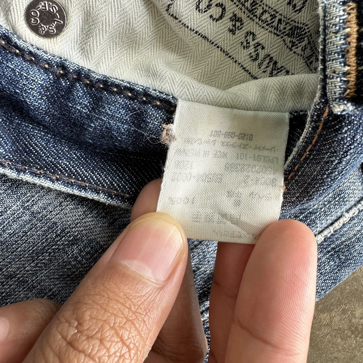 Levi's Vintage Levi’s 504 Sick Distressed Faded Denim Jean Pant W32 Size US 32 / EU 48 - 9 Thumbnail