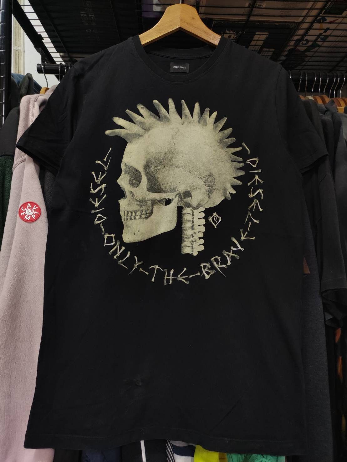 Diesel Diesel " Only the Brave " Punk Skull Head Y2K T-Shirt Size US M / EU 48-50 / 2 - 2 Thumbnail