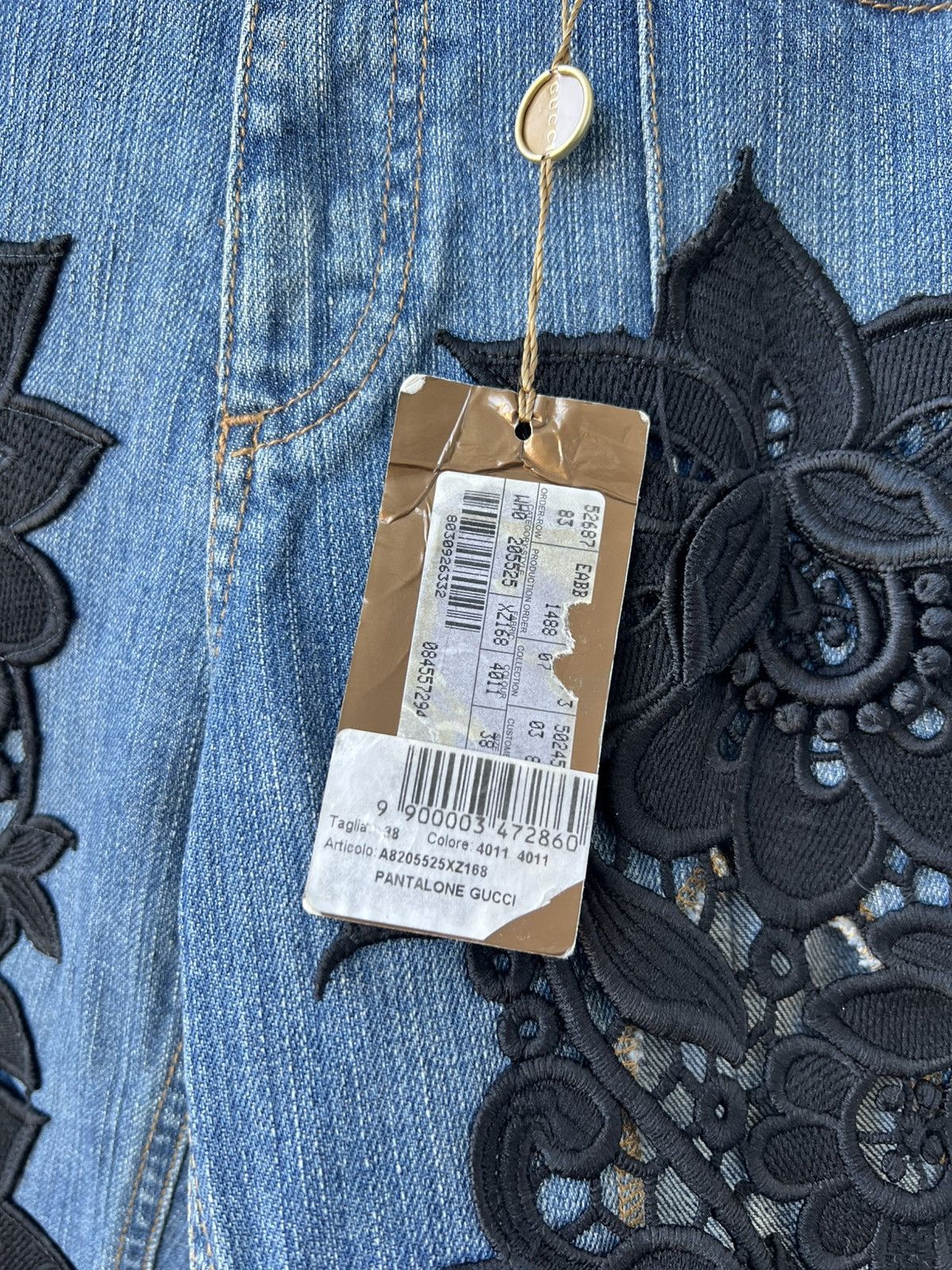 Gucci Gucci Floral Lace Embellished Denim Blue Jeans Size 26" / US 2 / IT 38 - 6 Thumbnail