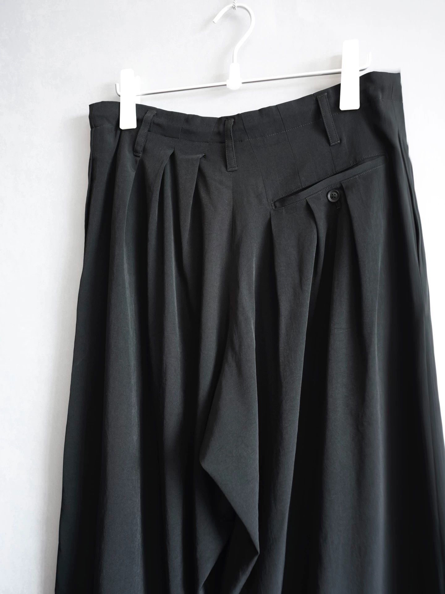 Yohji Yamamoto Yohji Yamamoto 21SS Pleated Drawstring Balloon Pants Size 2 Size US 32 / EU 48 - 7 Thumbnail