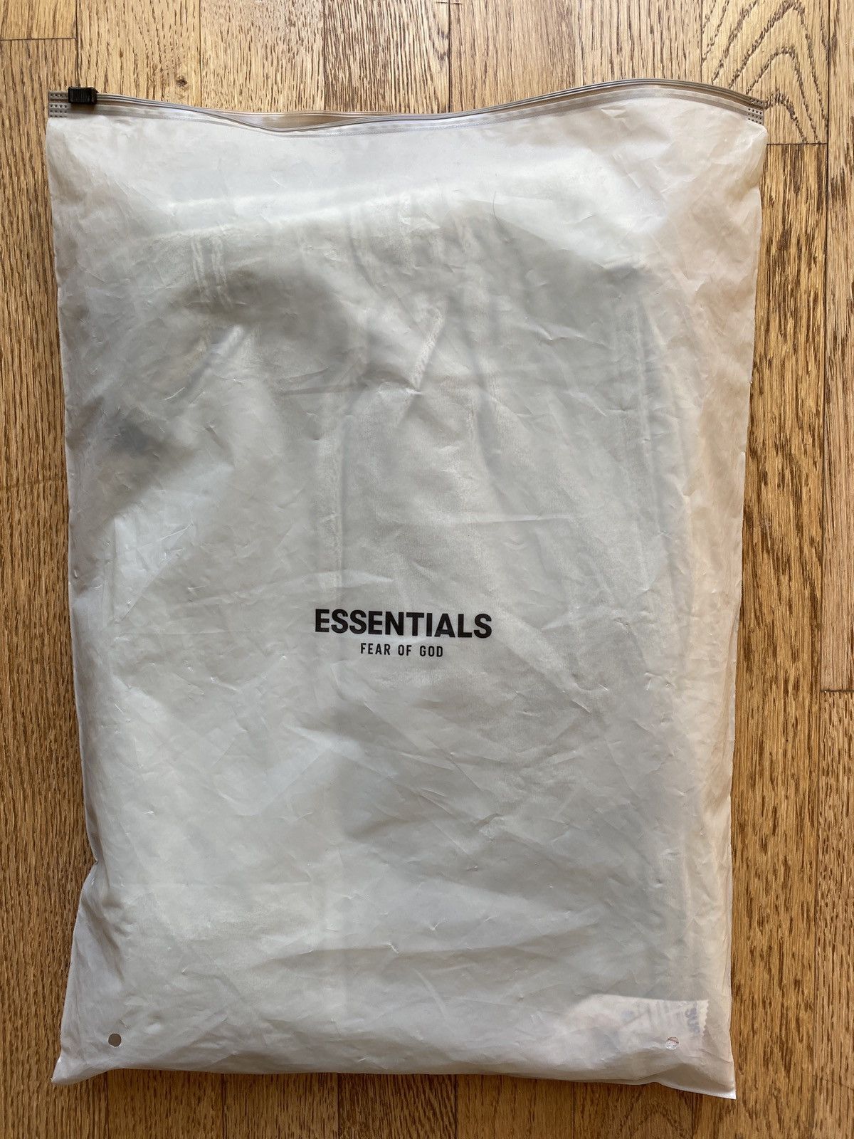 Essentials × Fear of God Fear of God Essentials Sweatpants Velour Sea foam Sz XL Size 34" / US 12 / IT 48 - 12 Thumbnail