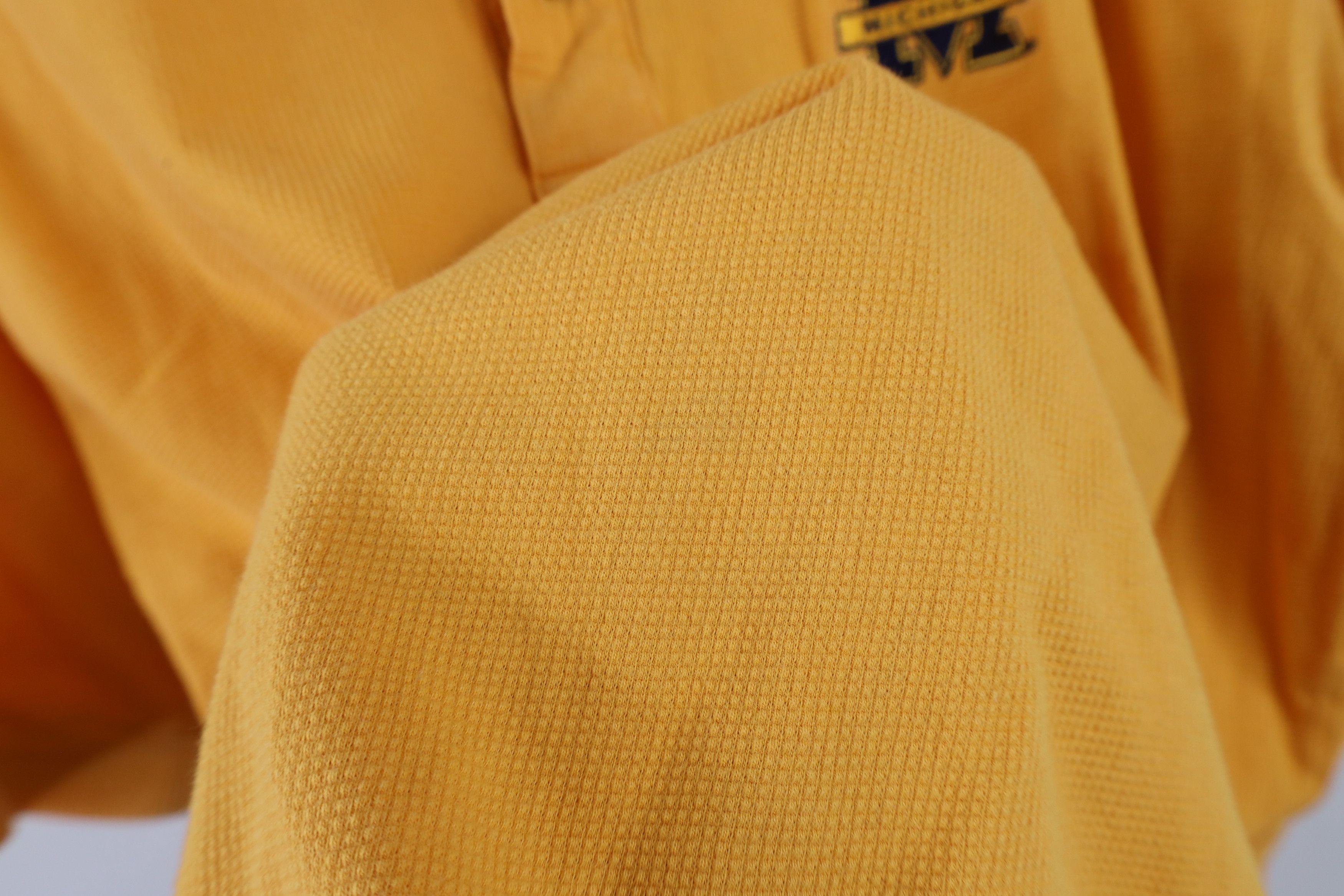 Vintage Vintage 90s University of Michigan Thermal Waffle Knit Polo Size US M / EU 48-50 / 2 - 7 Thumbnail