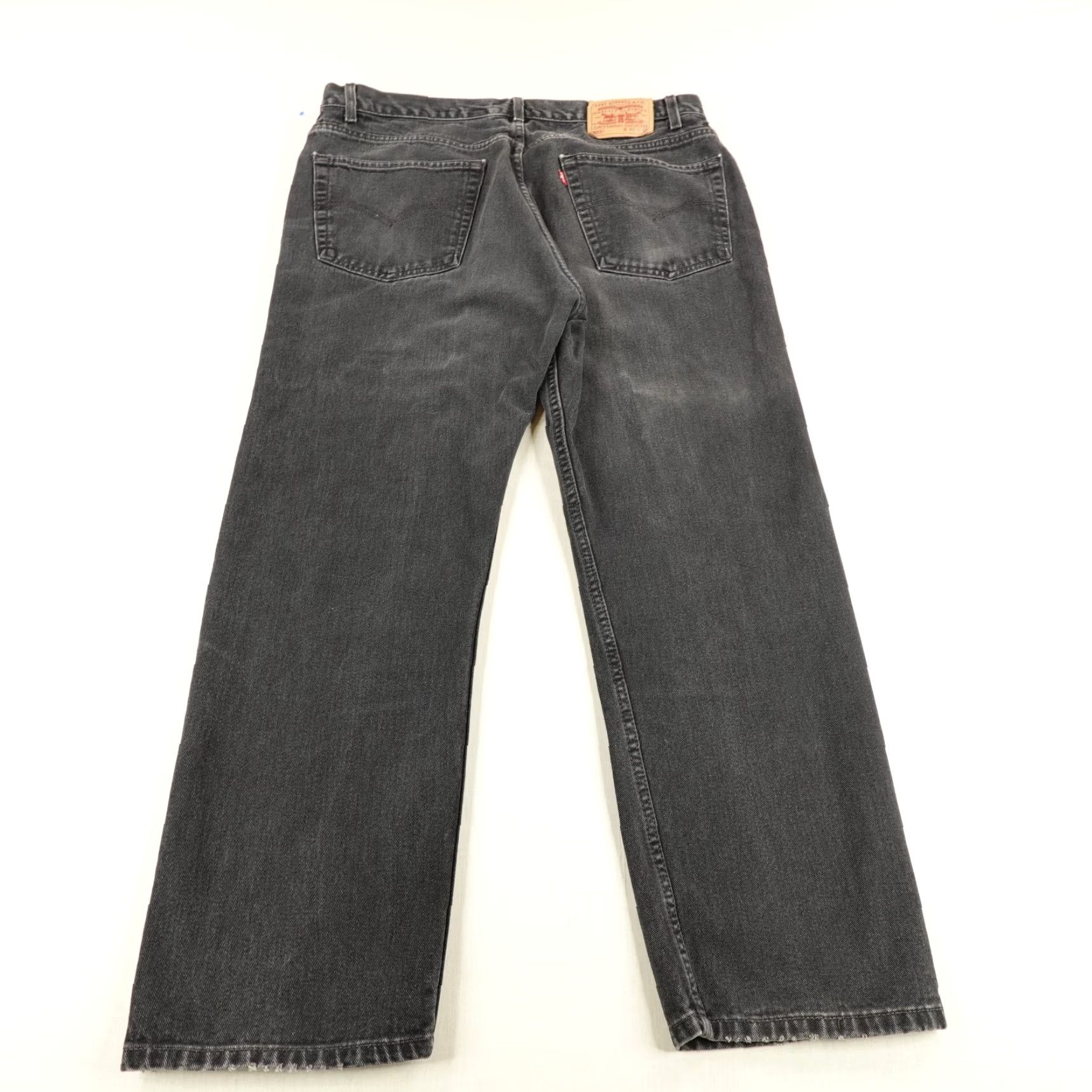 Levi's VINTAGE Levi's Jeans Men 40x30 Black Denim 505 Regular Straight Baggy Y2K Levi's 505 Mens Jeans 40x30 Black Denim Straight Grunge USA Pocket Size US 37 - 5 Thumbnail