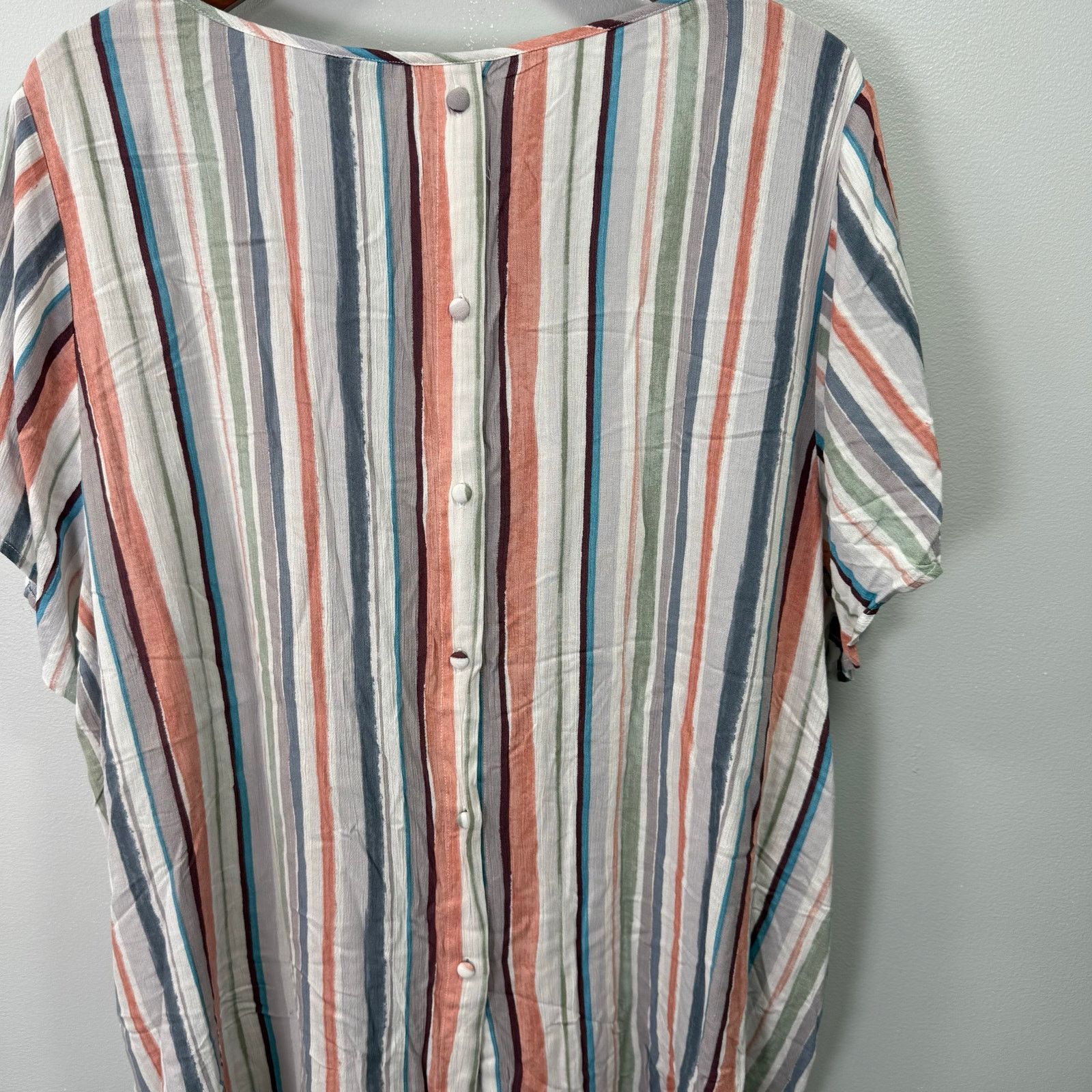 Other Torrid Women’s Plus Blouse Top 3X Rayon Striped NEW # G595 Size 3XL / US 20-22 - 5 Thumbnail