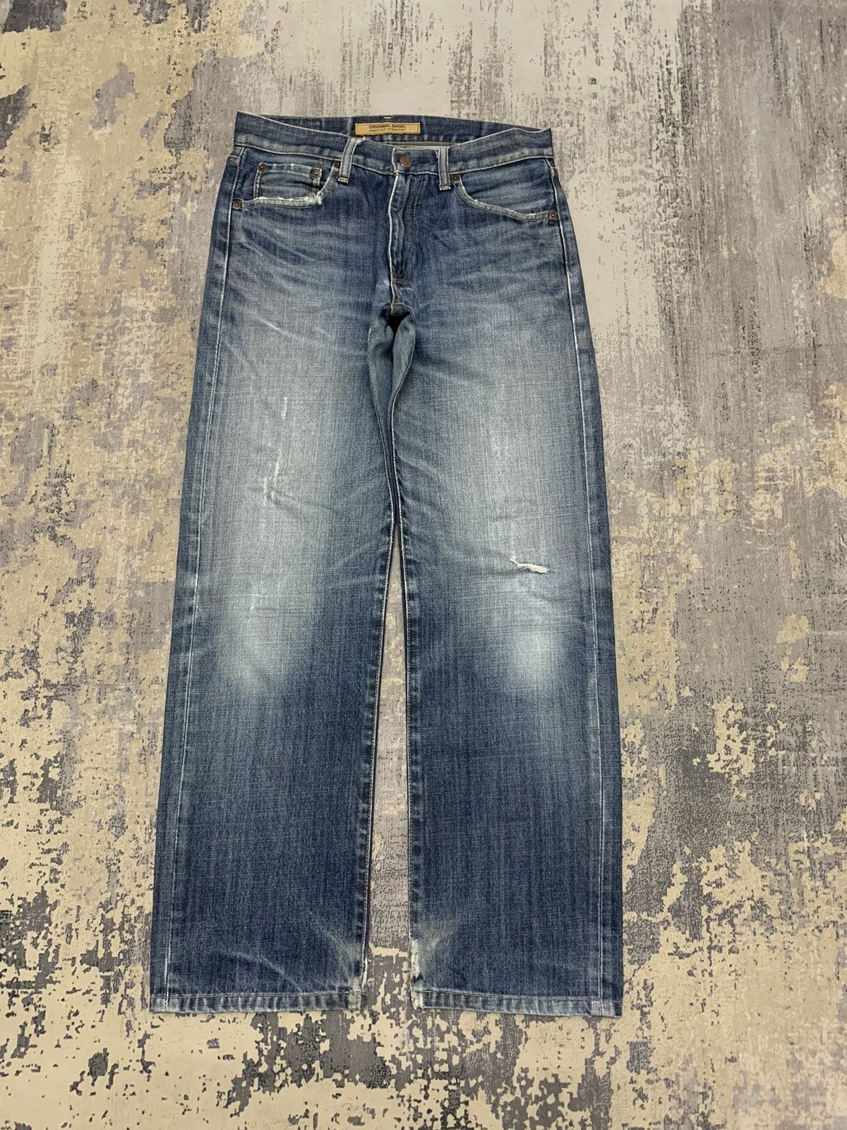 Japanese Brand Vintage Japanese Uniqlo S003 Mud Wash Distressed Loose Jeans Size US 30 / EU 46 - 1 Thumbnail