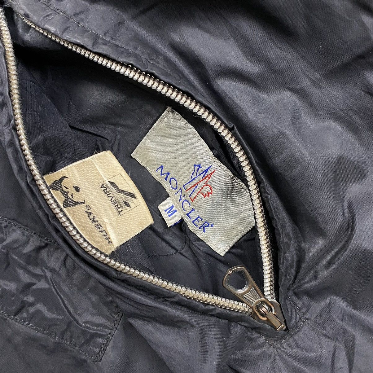Moncler moncler reversible jacket Size US M / EU 48-50 / 2 - 15 Thumbnail