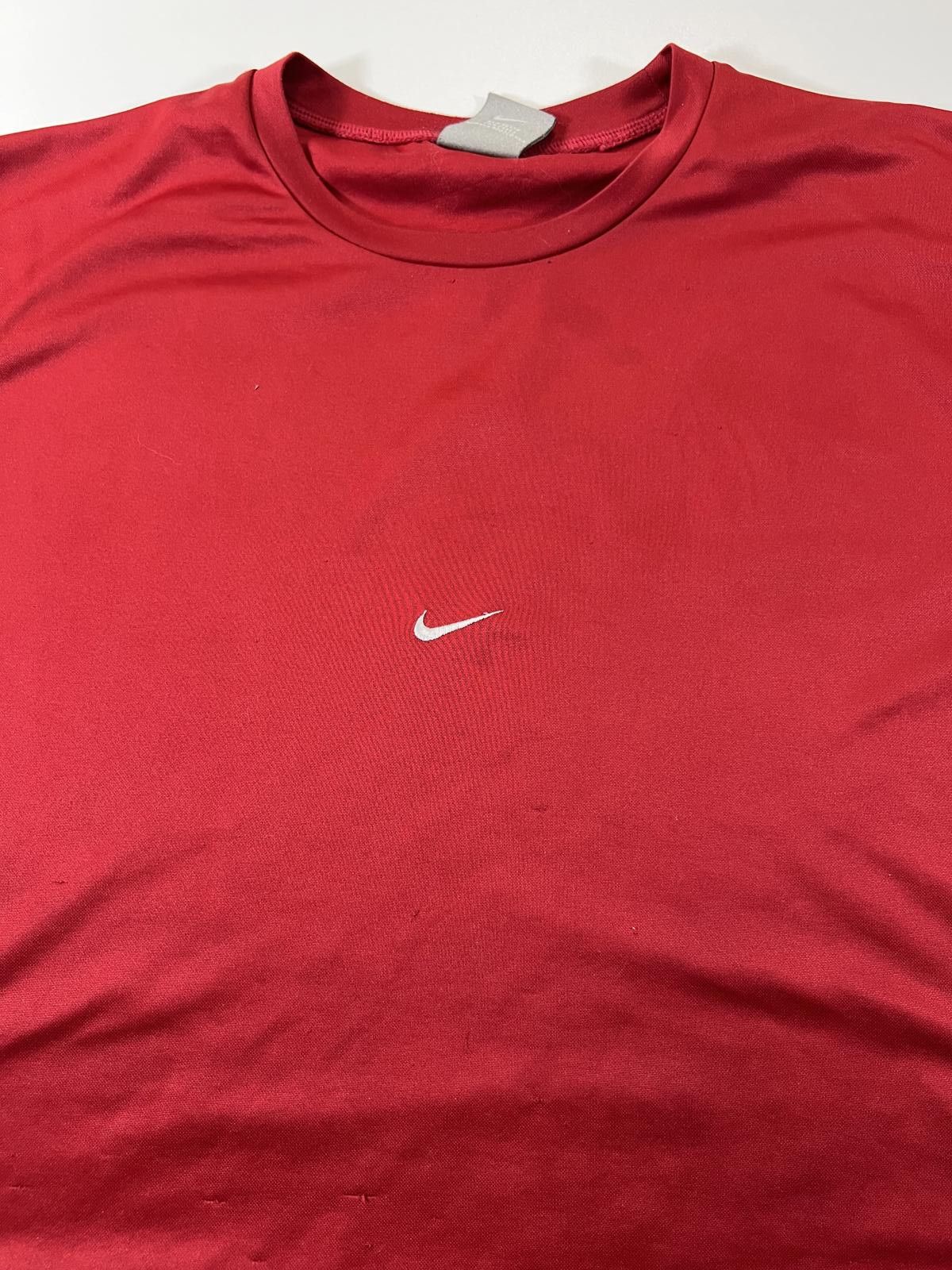 Nike Nike Middle Swoosh Air maxRed Short Sleeve athletic T-Shirt Size US XL / EU 56 / 4 - 2 Thumbnail