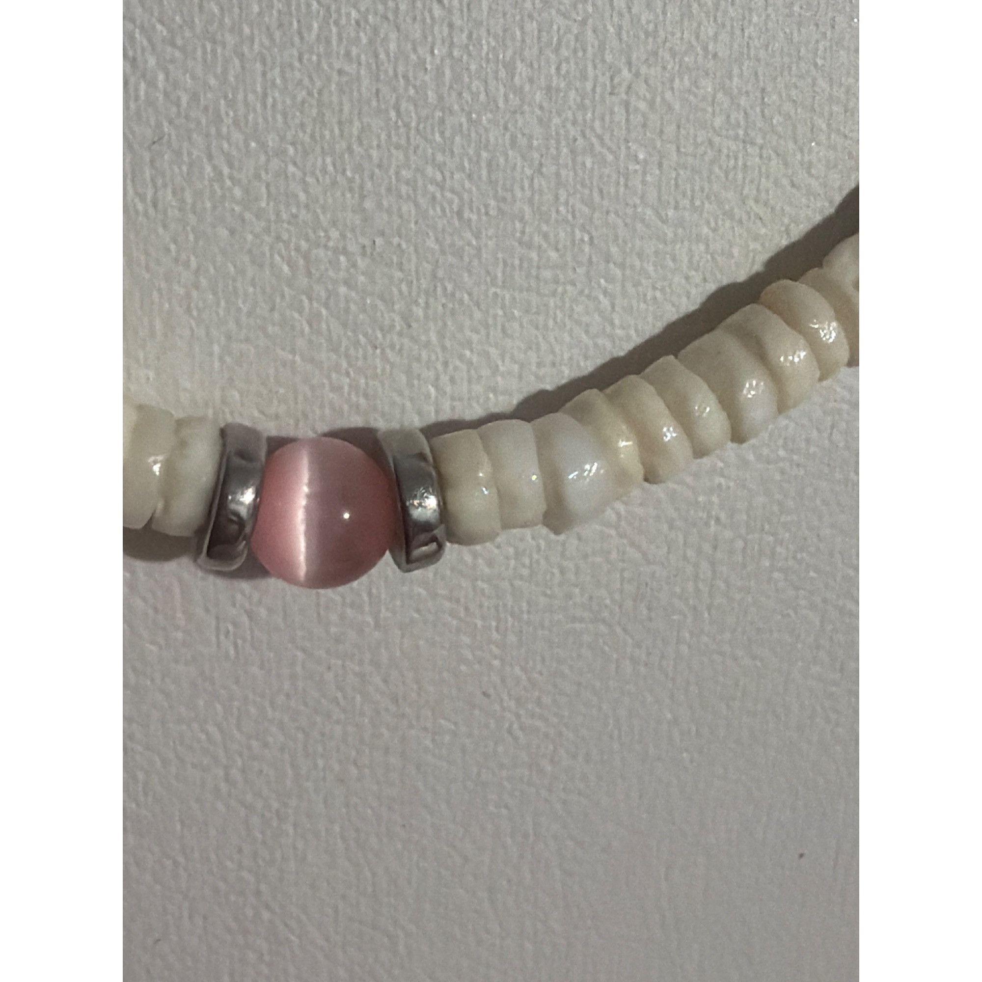 Other Vintage Puka Shell Pink Cats Eye Bead Necklace Silver Tone A Size ONE SIZE - 2 Thumbnail