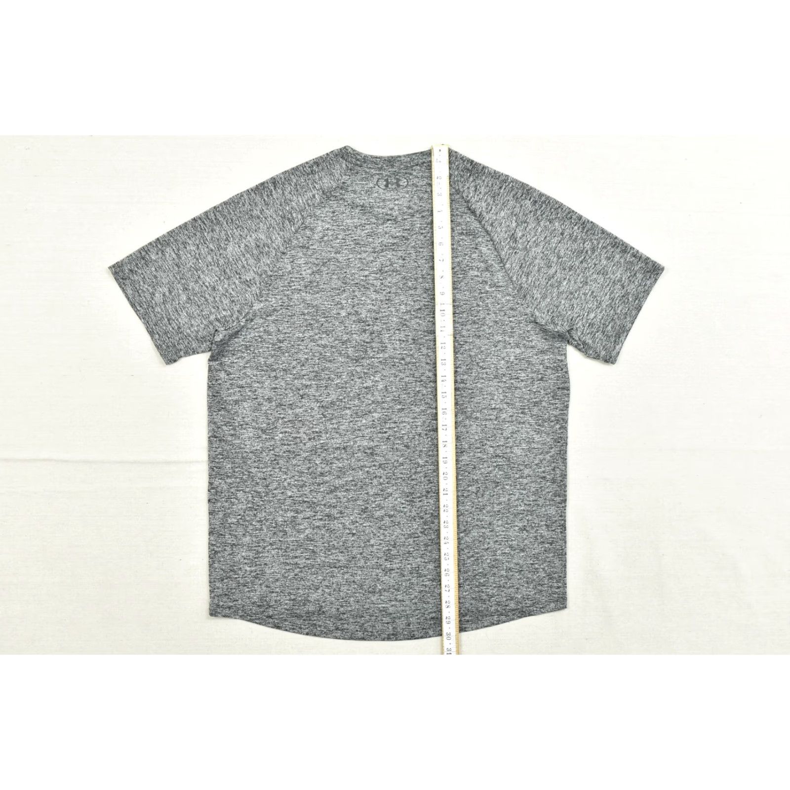 Under Armour Under Armour Mens T-Shirt Short Sleeve HeatGear Gray Heather Logo Loose Fit 2010s Sports Mens Orange? Size US 33 - 5 Thumbnail