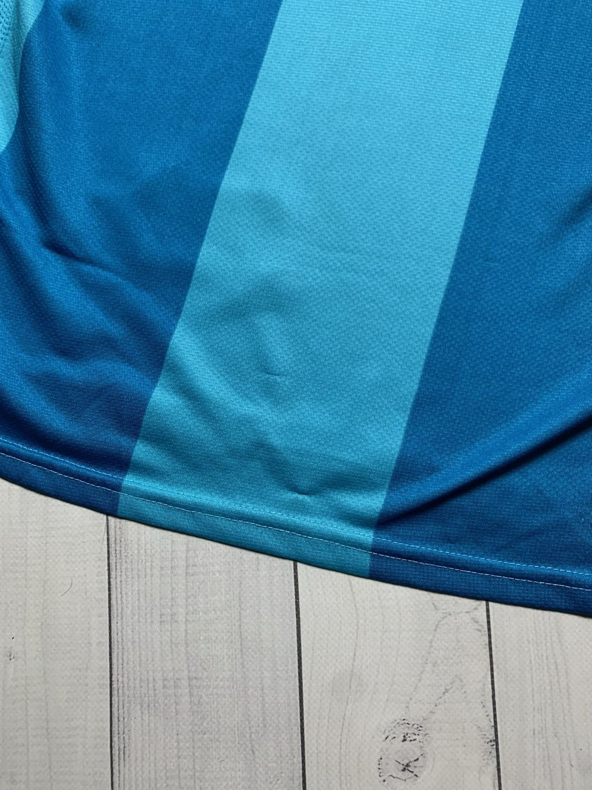 Vintage Soccer tee blue away 19 Messi size S Size US S / EU 44-46 / 1 - 7 Thumbnail